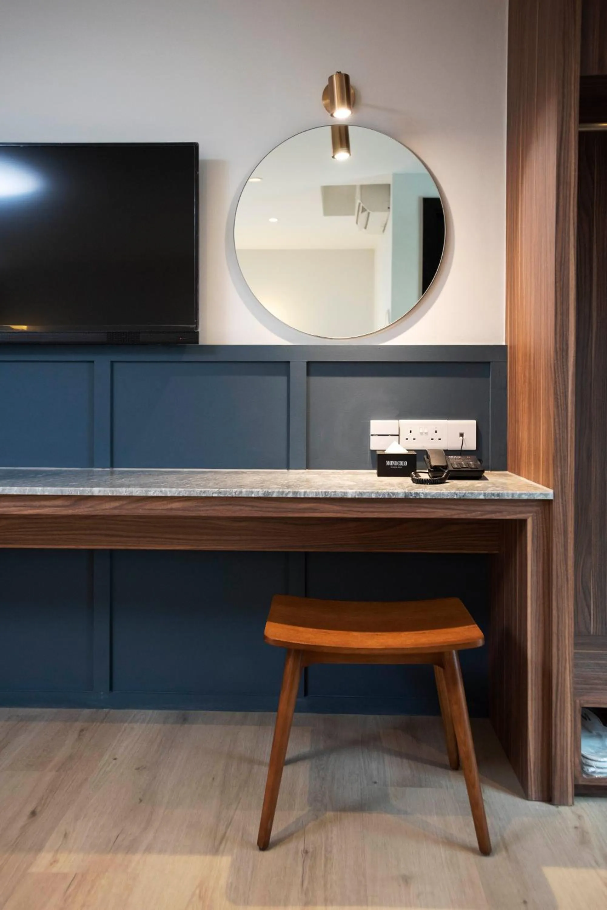 TV and multimedia in Monocolo Boutique Hotel