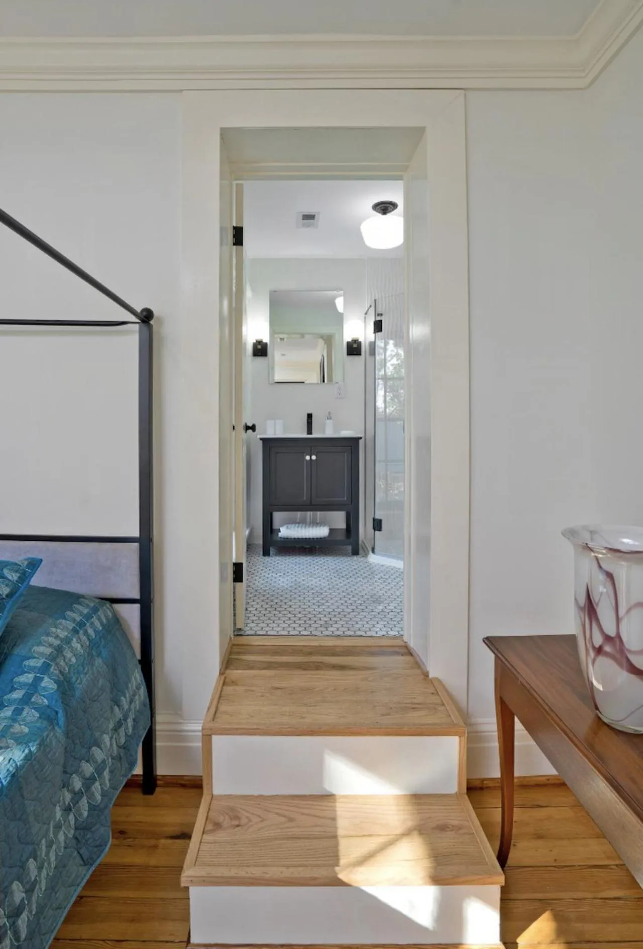 Bathroom in Red Hill Bed and Breakfast