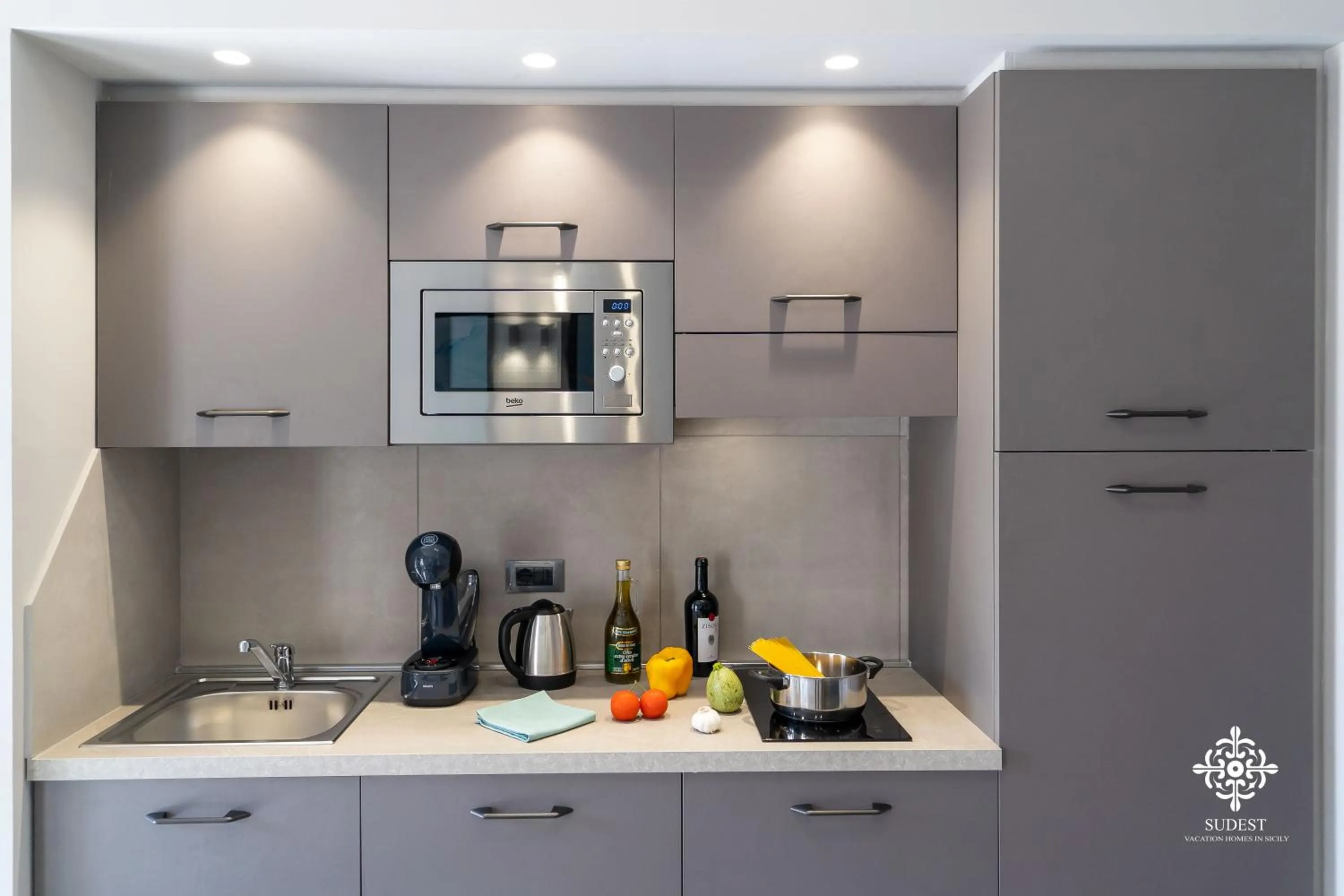 Coffee/tea facilities in Matteotti Luxury Residence