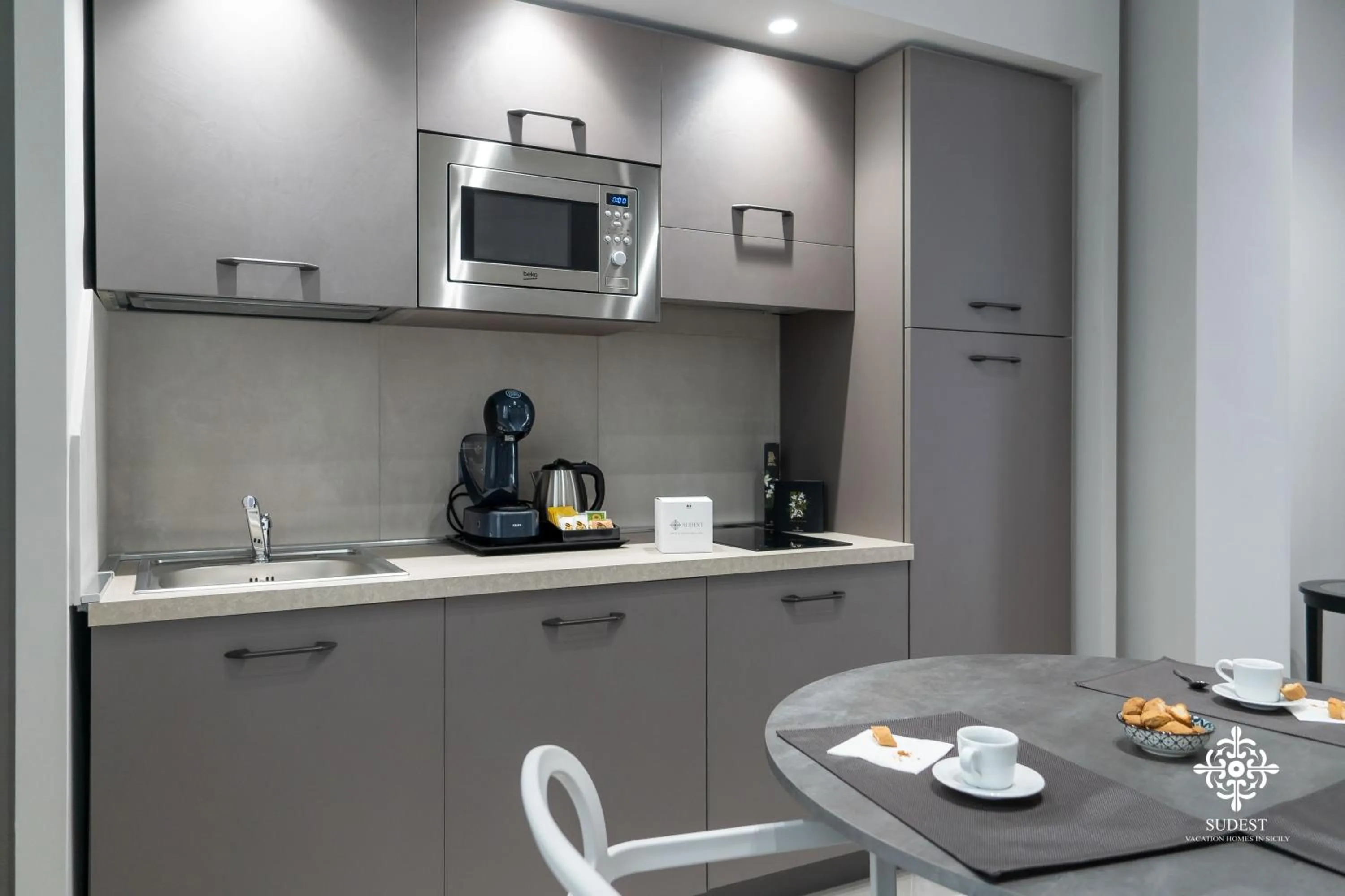 Coffee/tea facilities in Matteotti Luxury Residence
