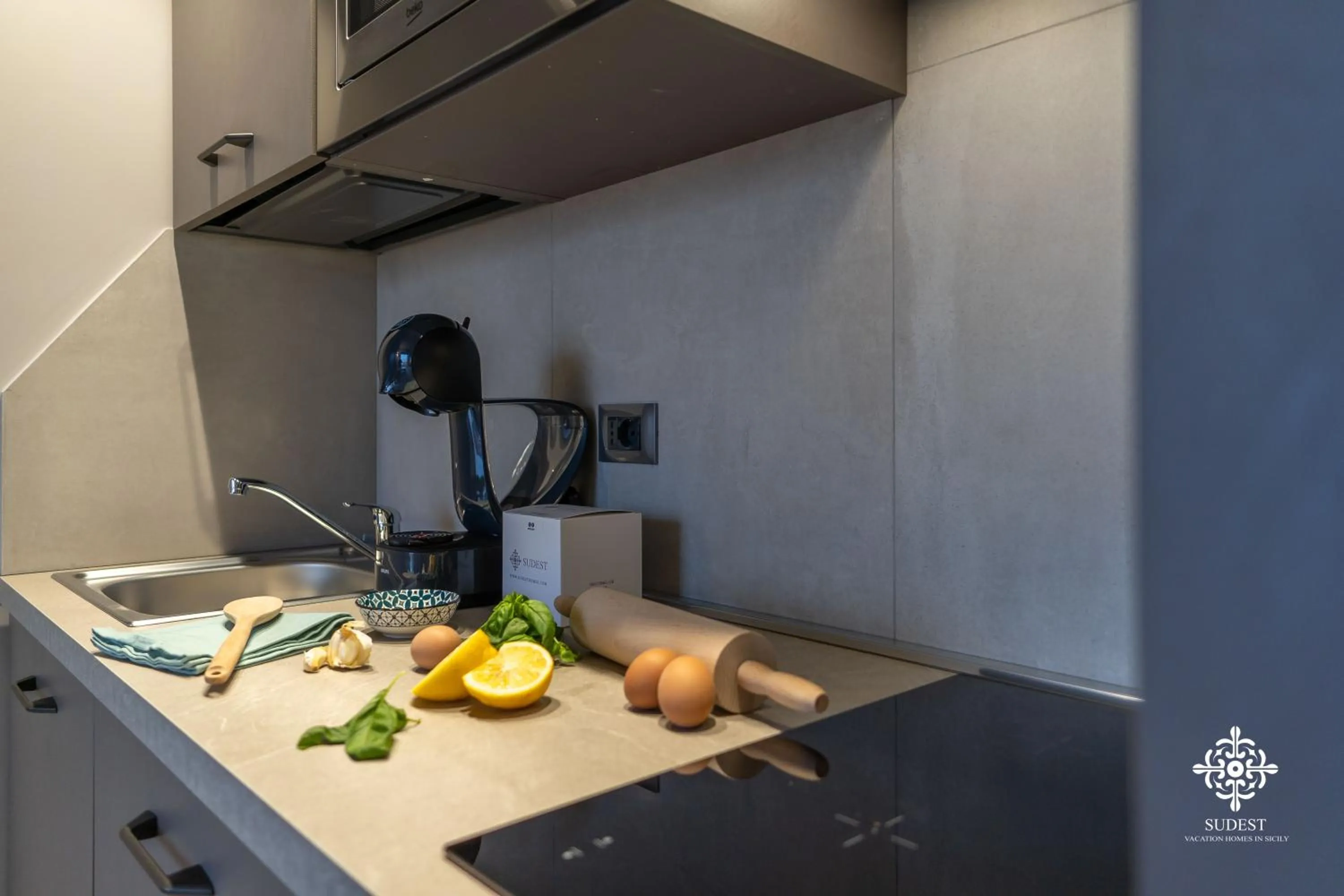 Coffee/tea facilities in Matteotti Luxury Residence