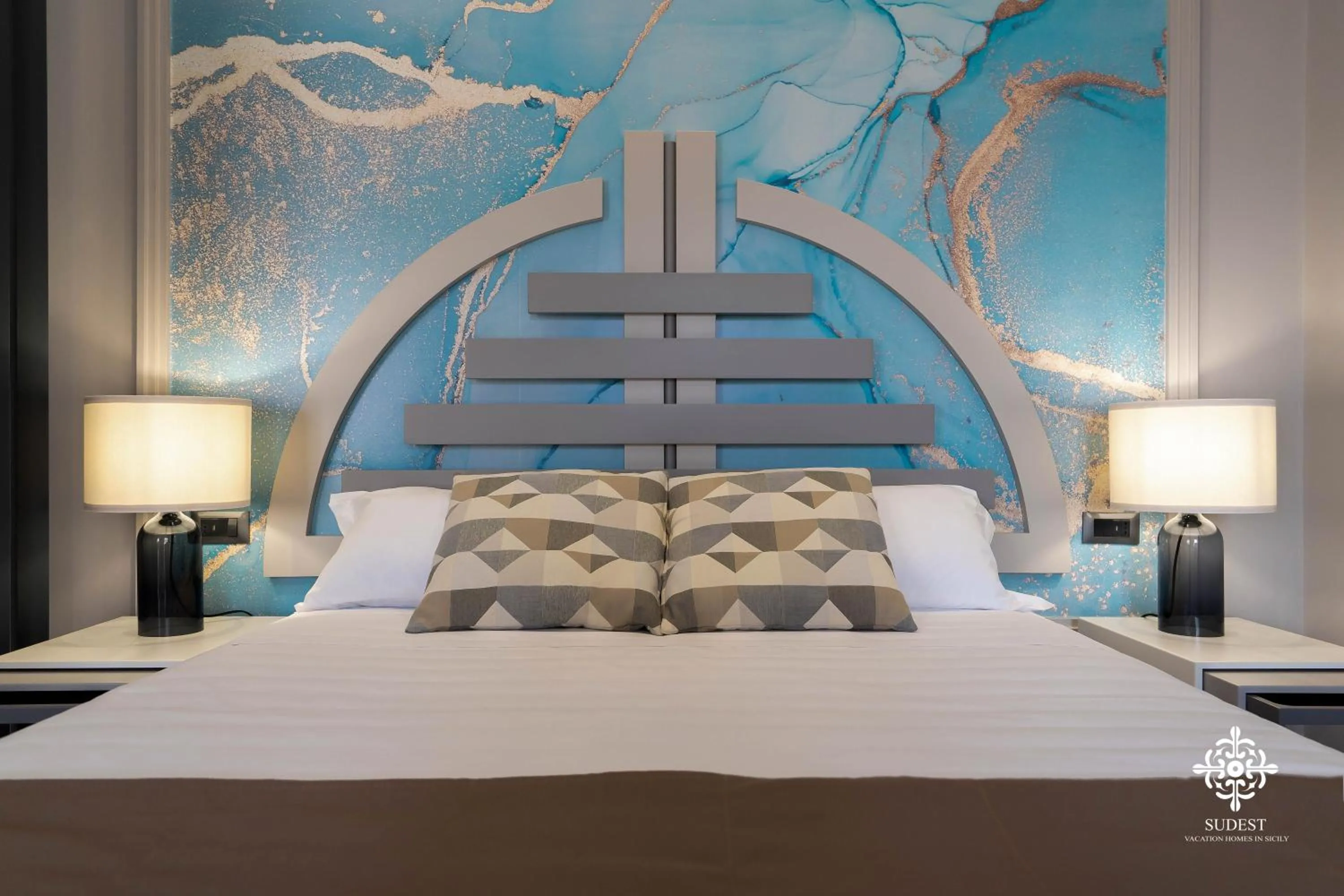 Bed in Matteotti Luxury Residence