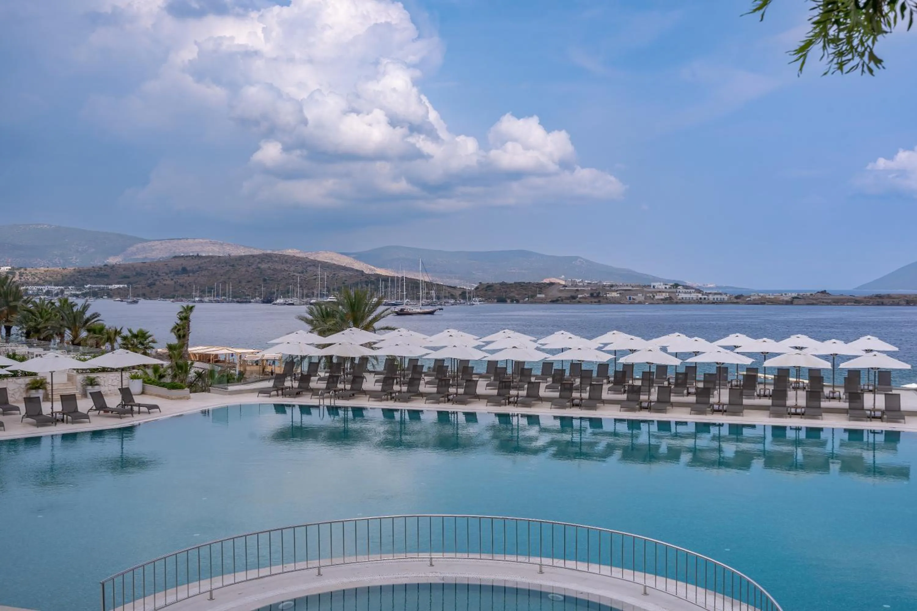 Swimming pool in Mirada Exclusive Bodrum