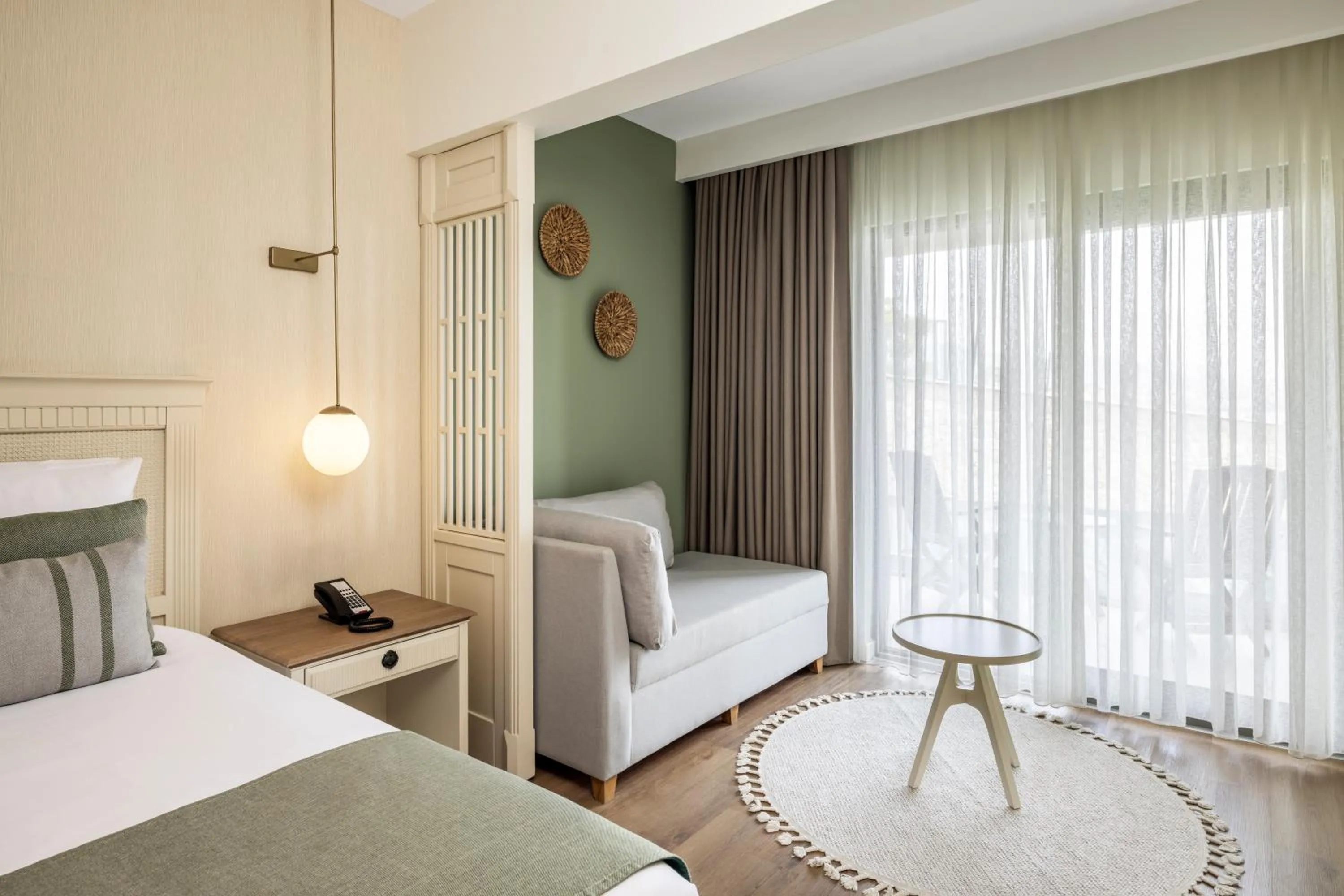 Seating area, Bed in Mirada Exclusive Bodrum