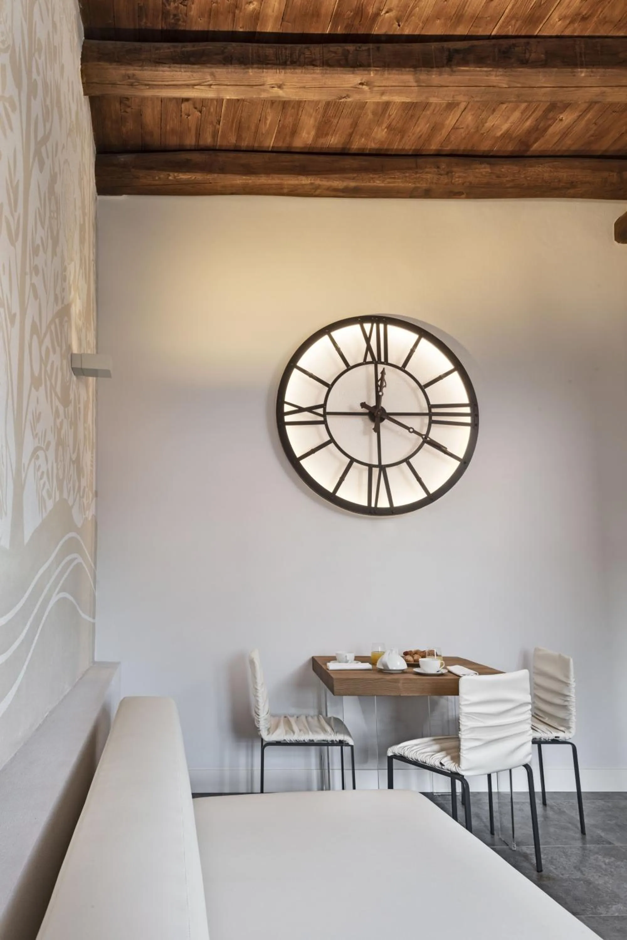 Living room in Casa Clàt - Boutique Hotel