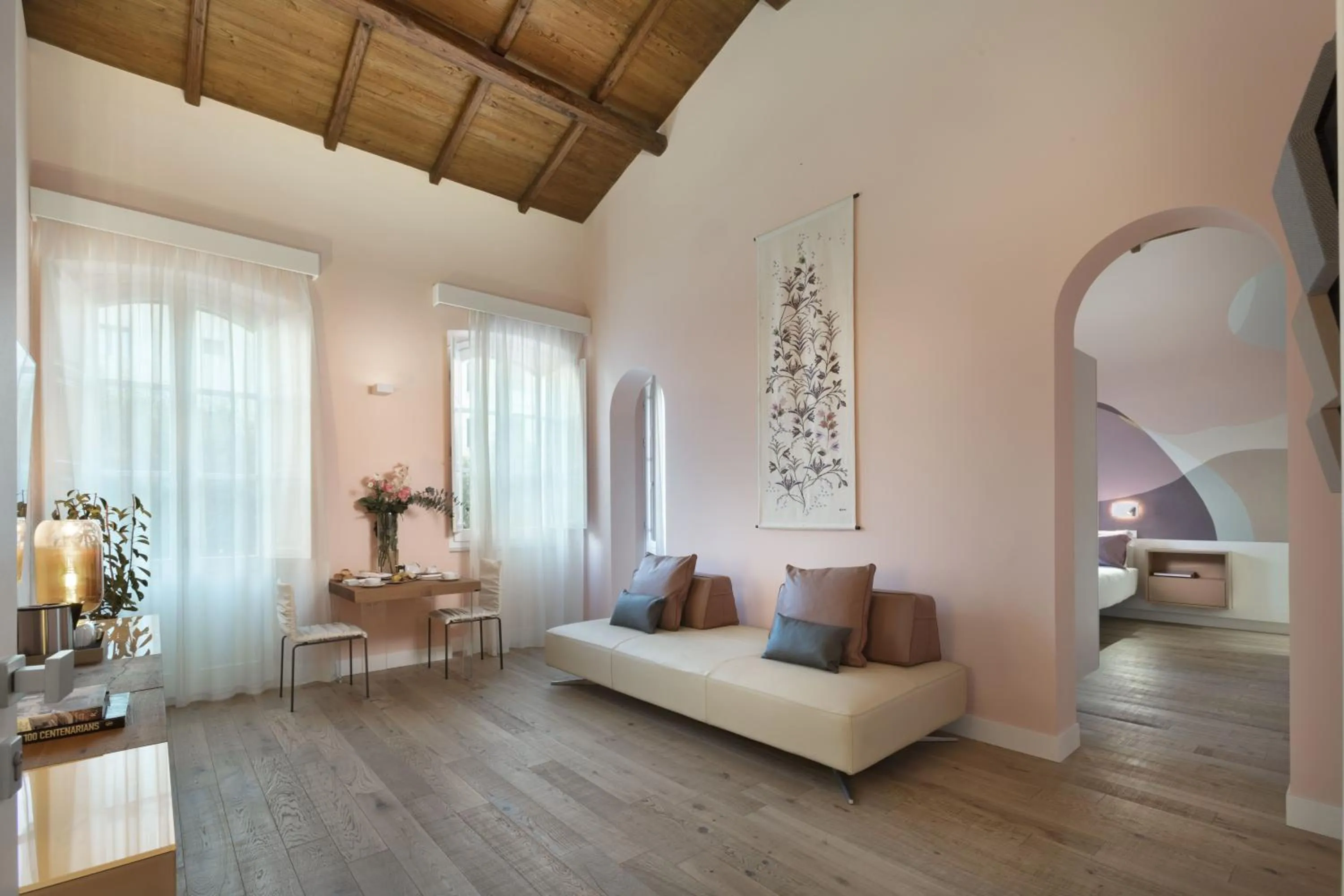 Photo of the whole room, Bed in Casa Clàt - Boutique Hotel