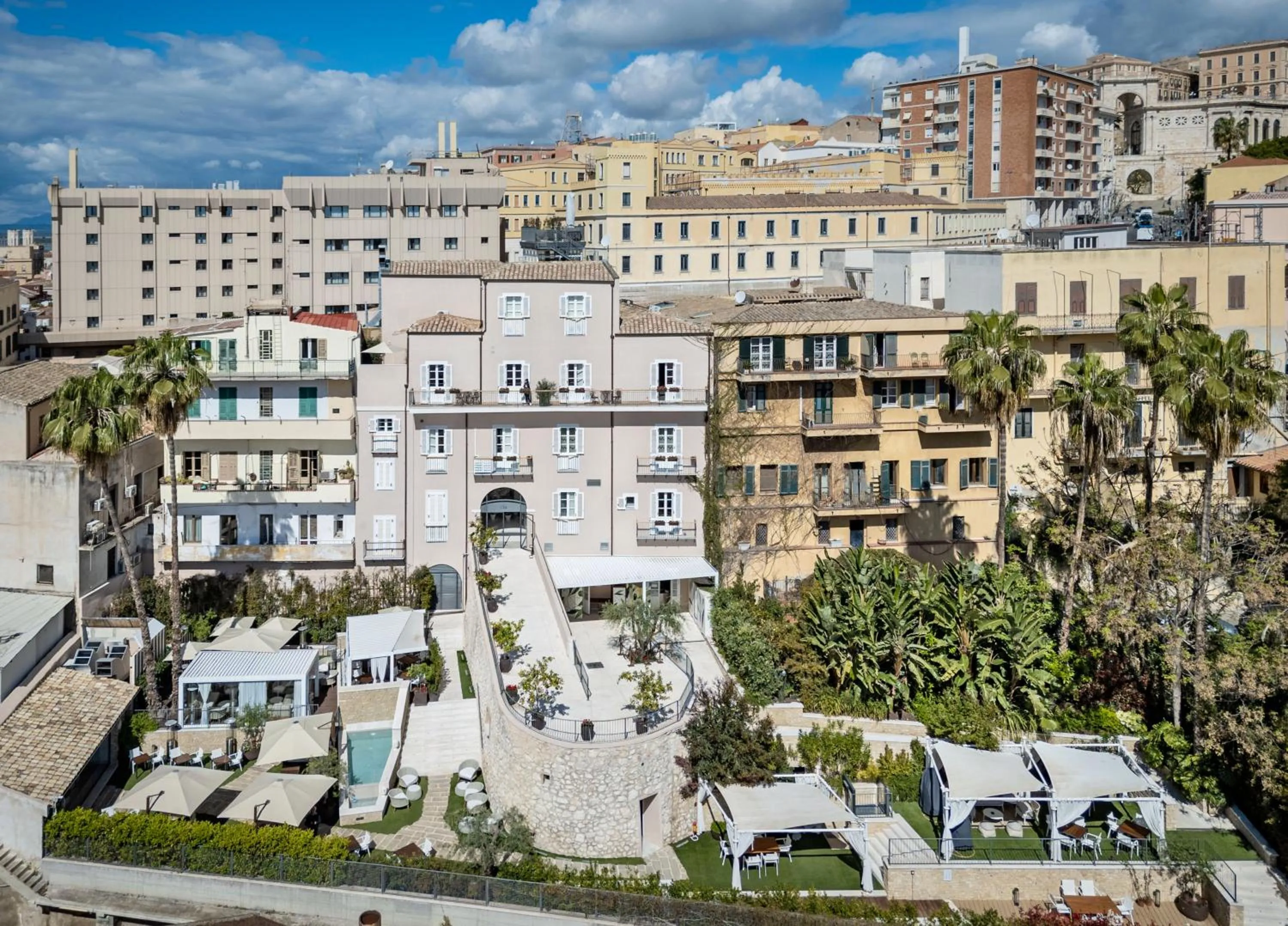 Property building in Casa Clàt - Boutique Hotel