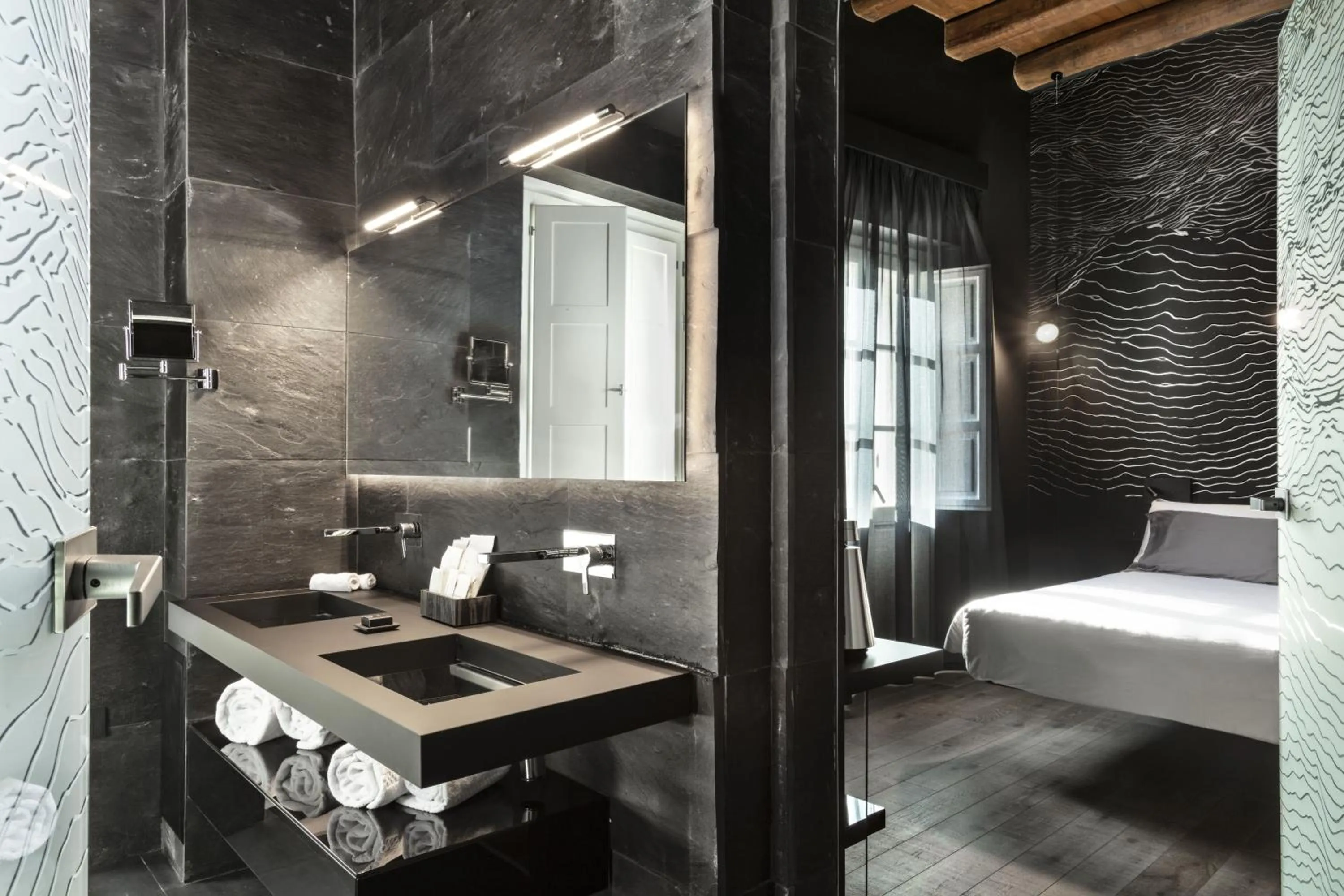 Bed in Casa Clàt - Boutique Hotel