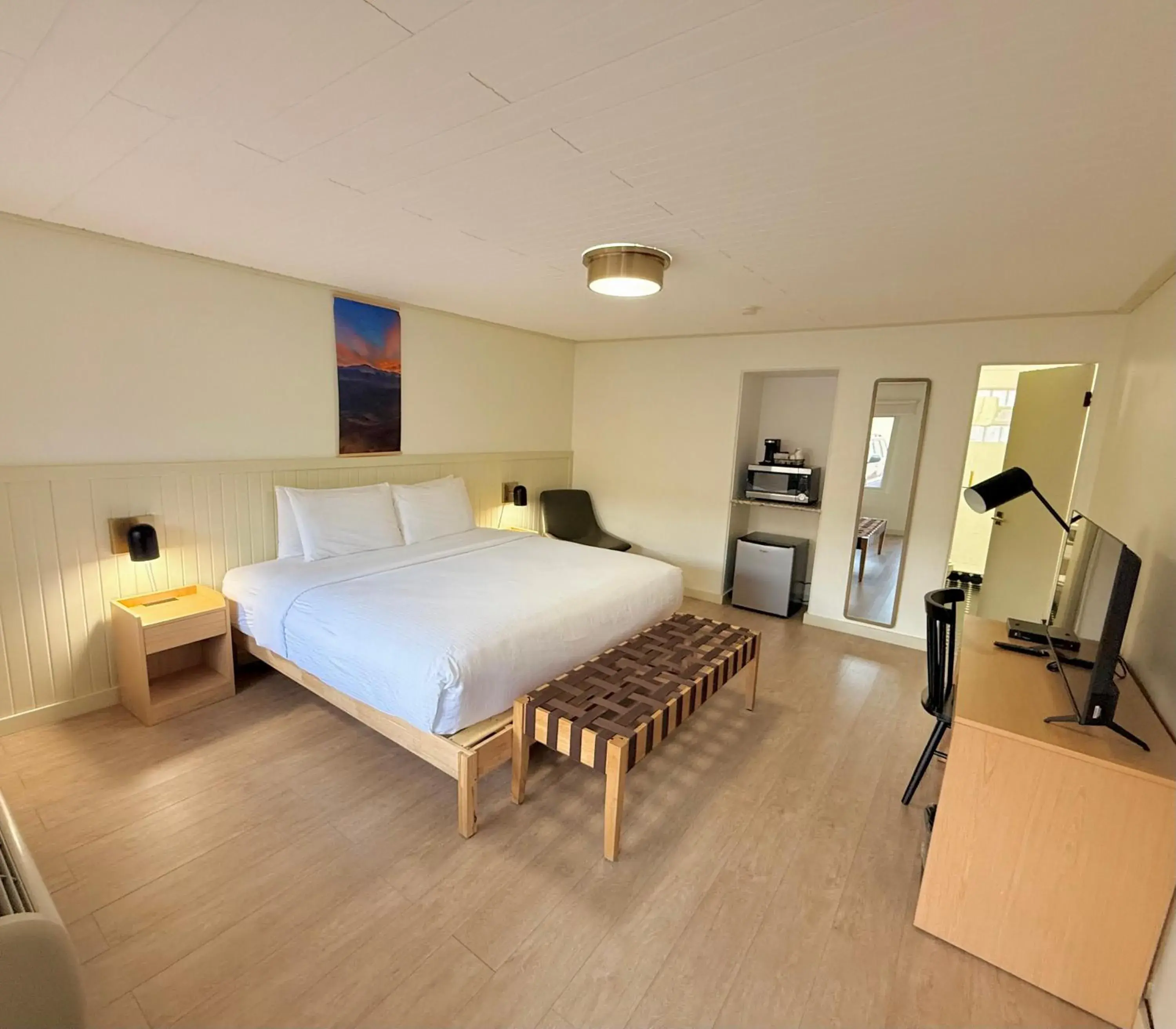 Superior Single Room - single occupancy in Pikes Peak Inn Superior Single Room - single occupancy in Pikes Peak Inn