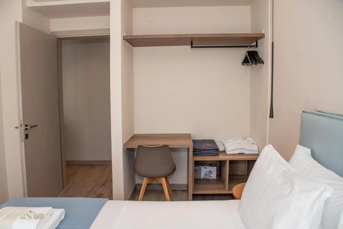 Bed in Kaiser Luxury Suites