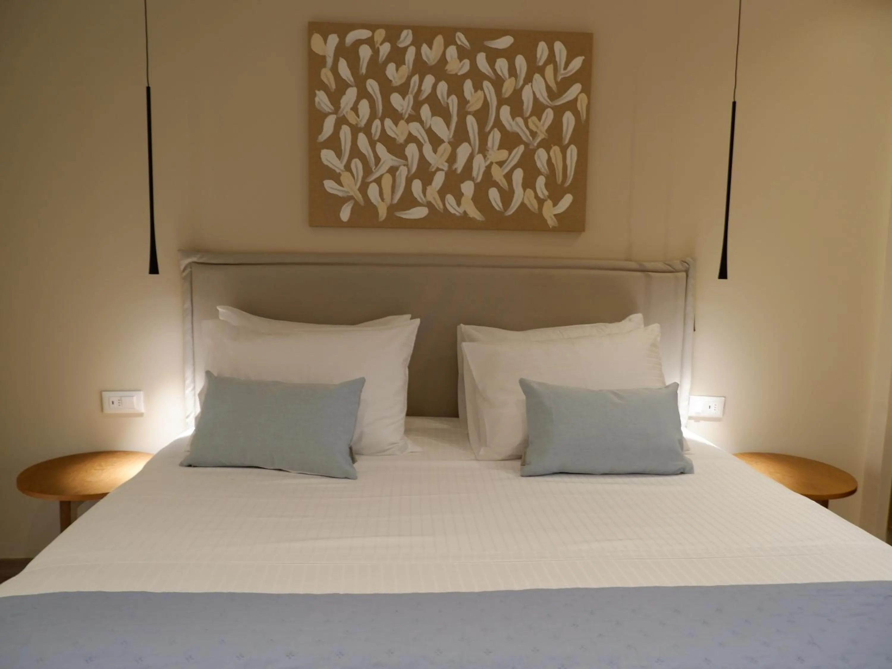 Bed in Kaiser Luxury Suites