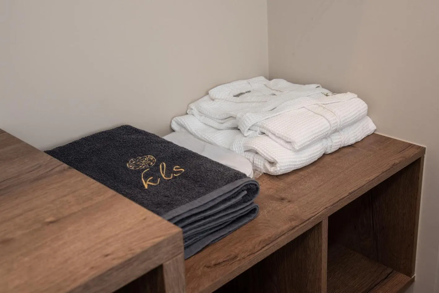 Kaiser Luxury Suites