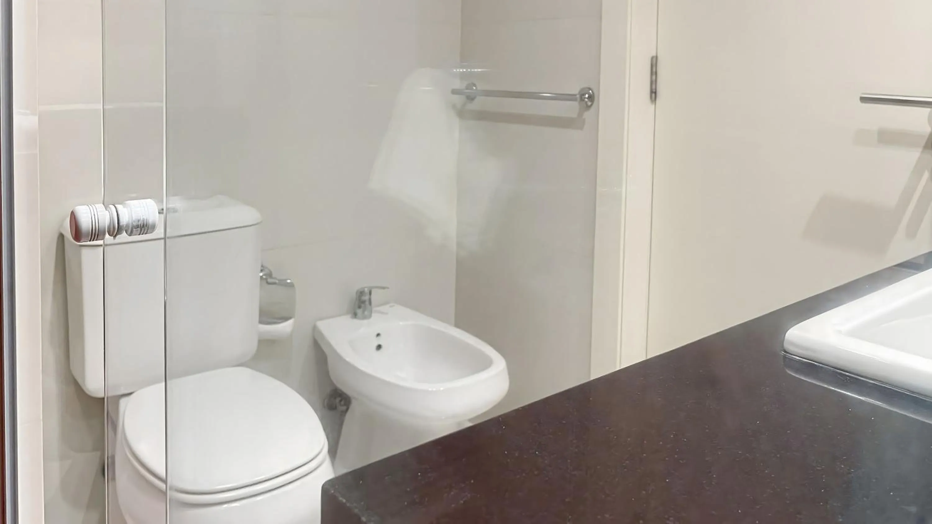 Toilet in Hotel Gema Luxury Suites