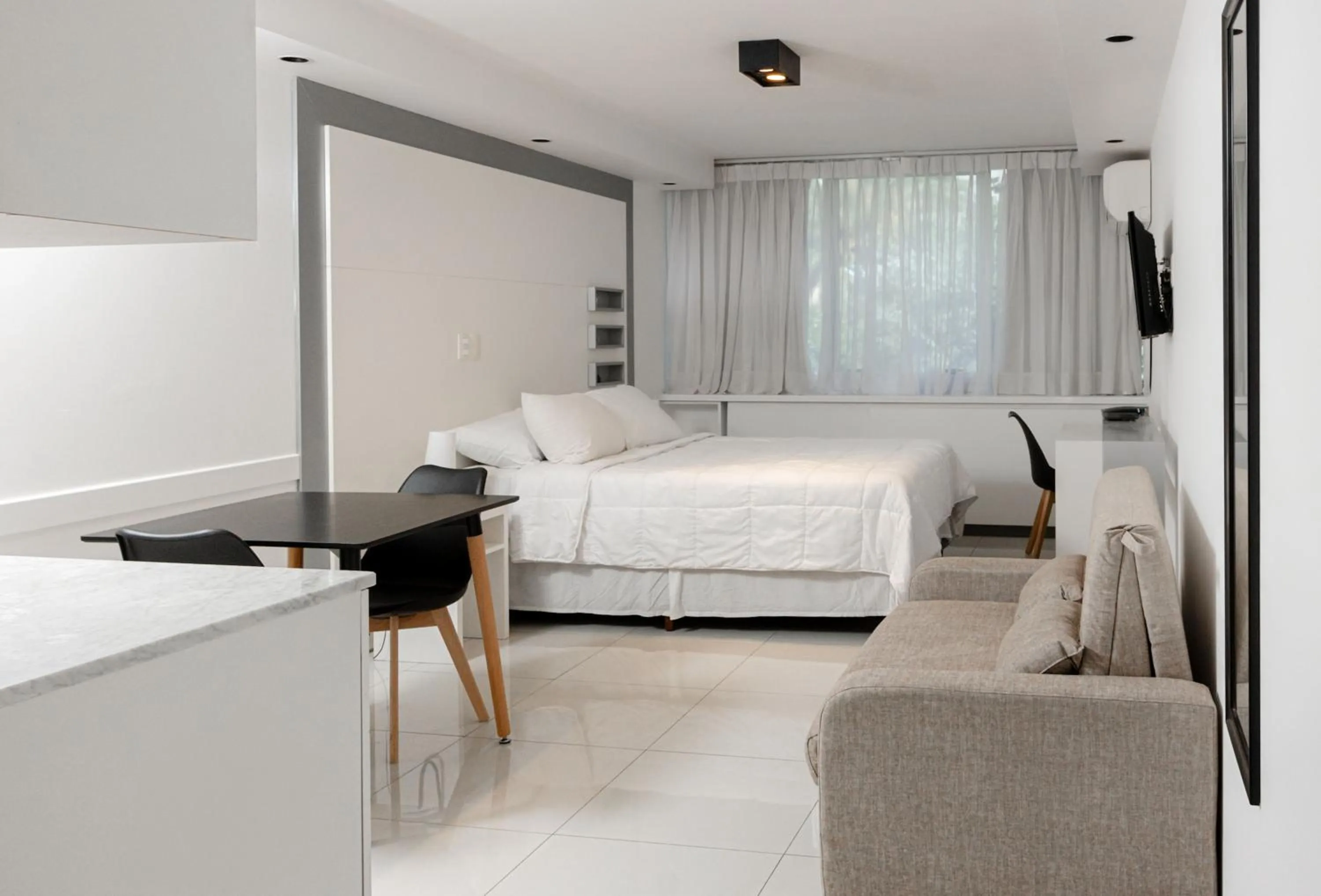 Photo of the whole room, Bed in Hotel Gema Luxury Suites