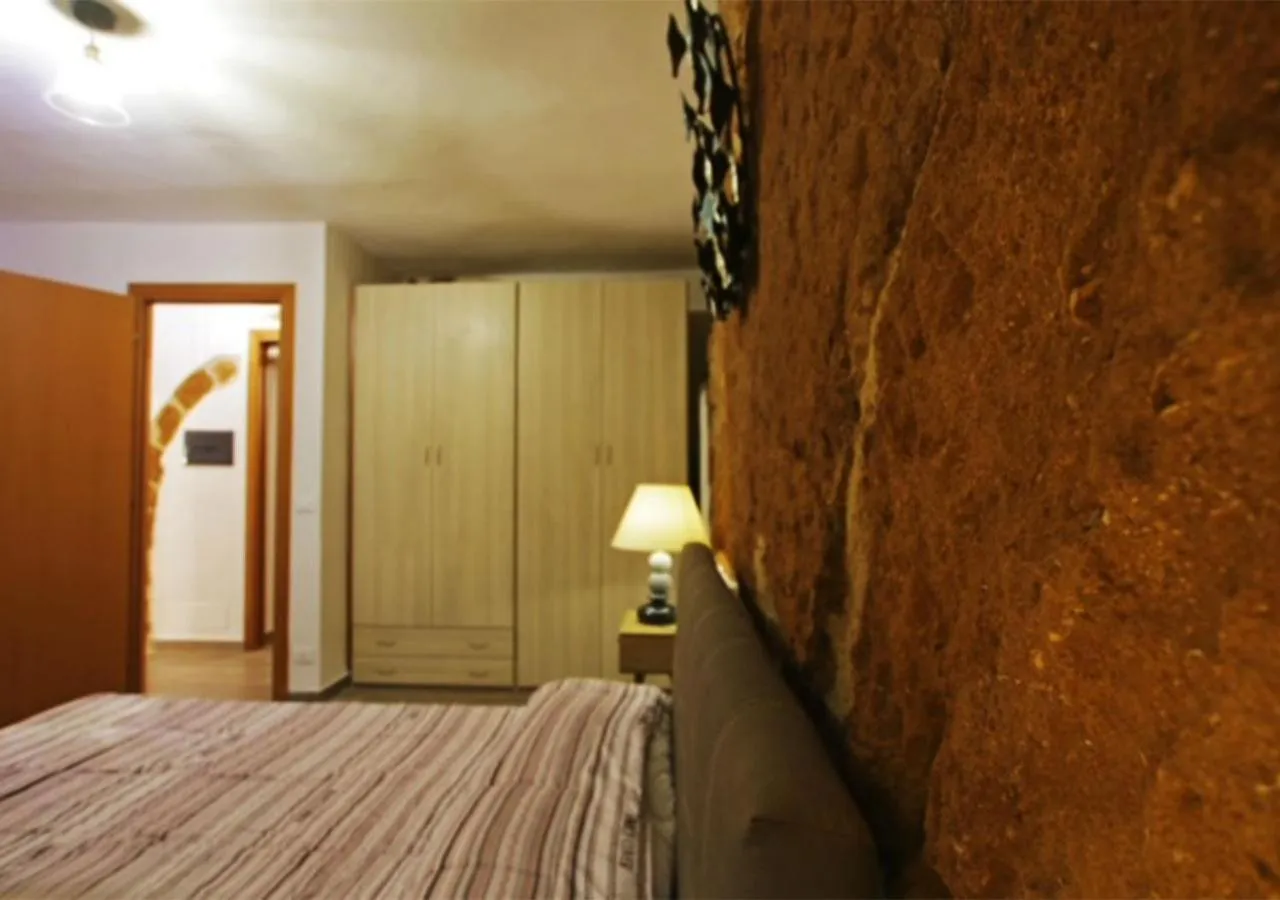 Bedroom, Bed in Rabatè