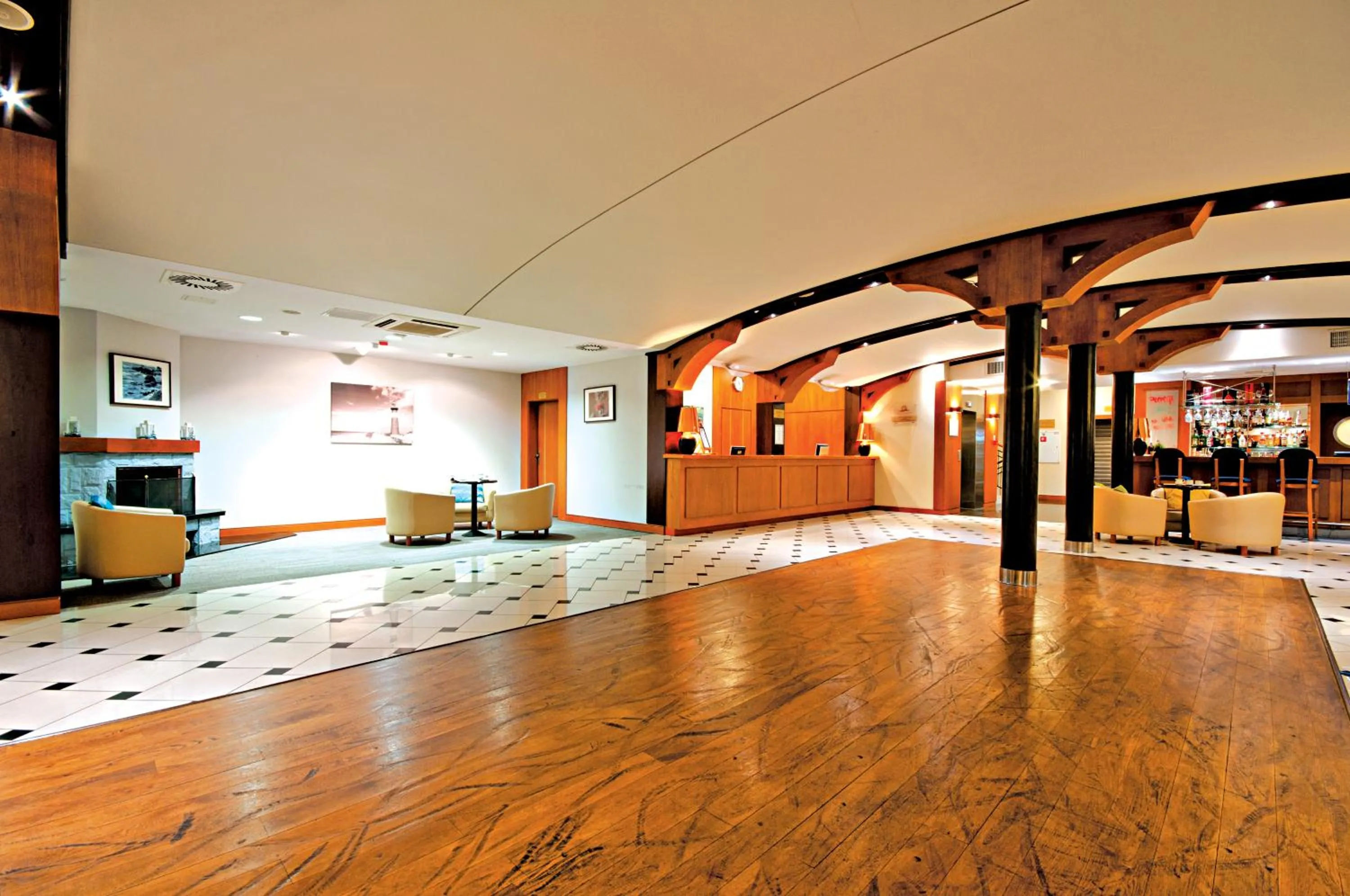 Lounge or bar in Łeba Hotel & Spa