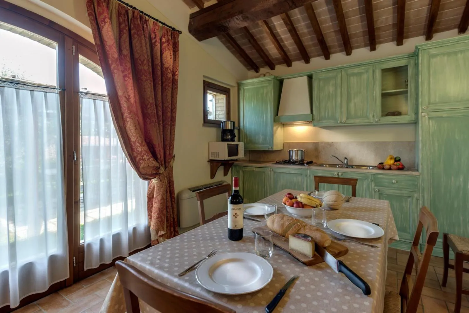 kitchen in Antica Fonte Resort