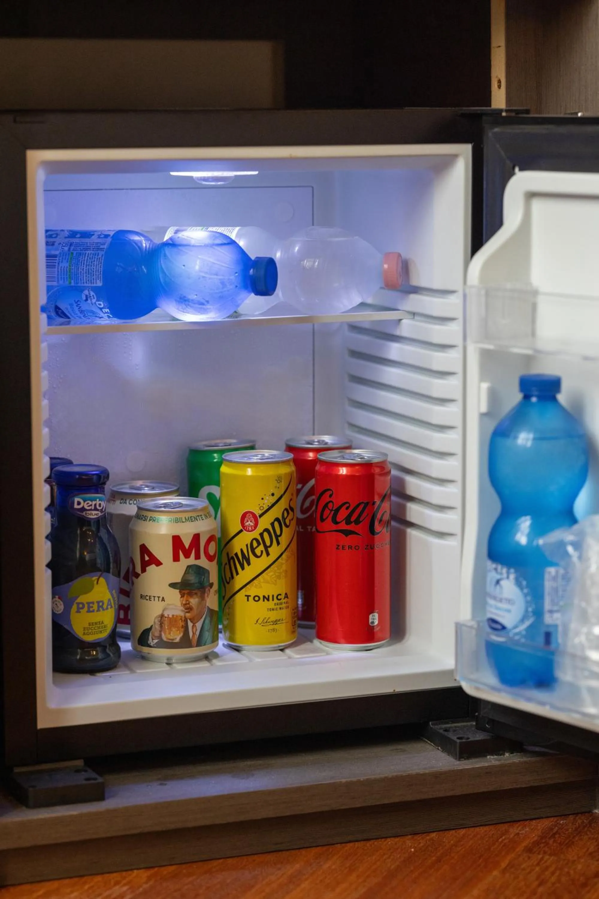 Drinks in Hotel Embassy