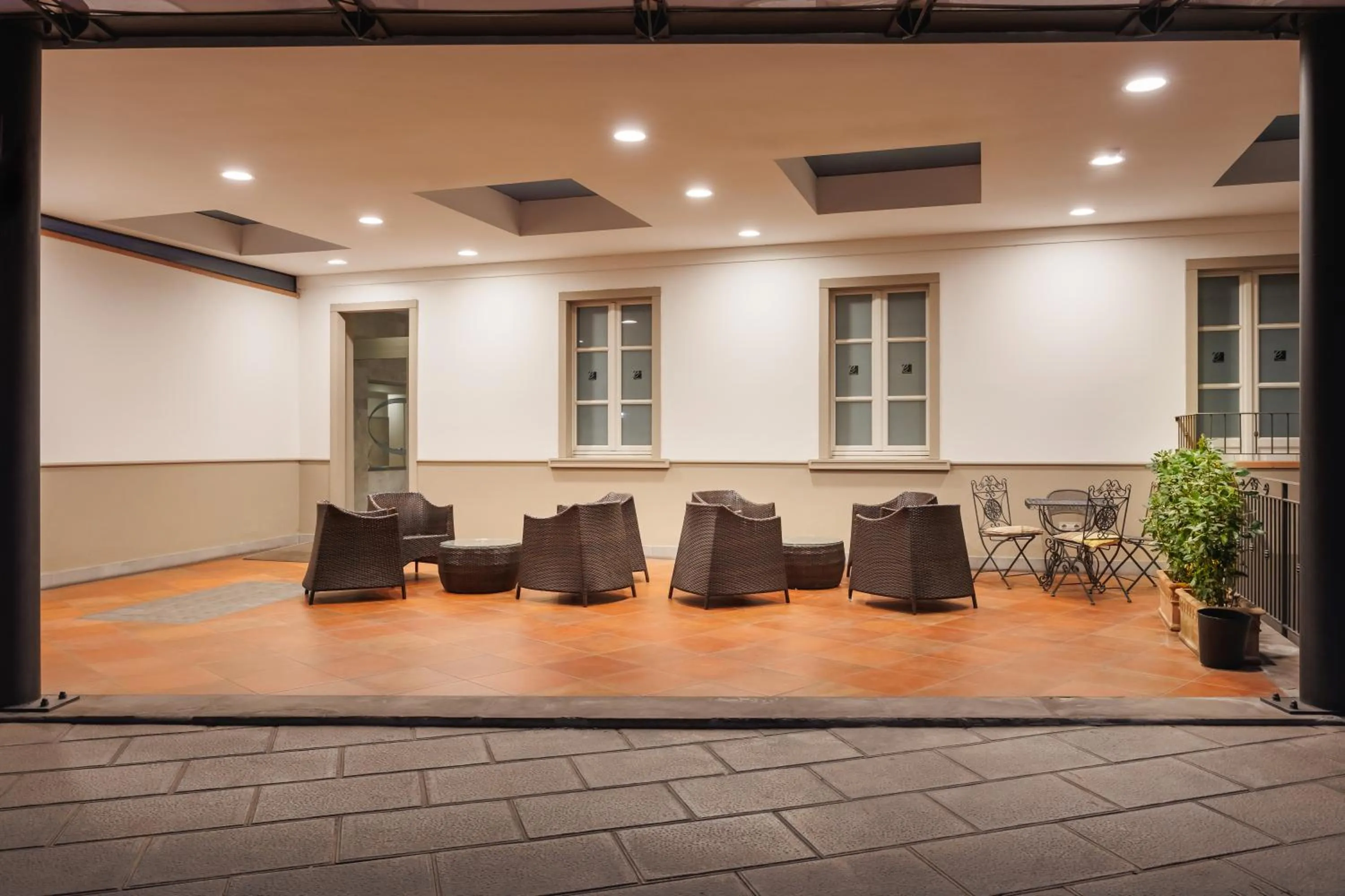 Summer in Hotel Embassy