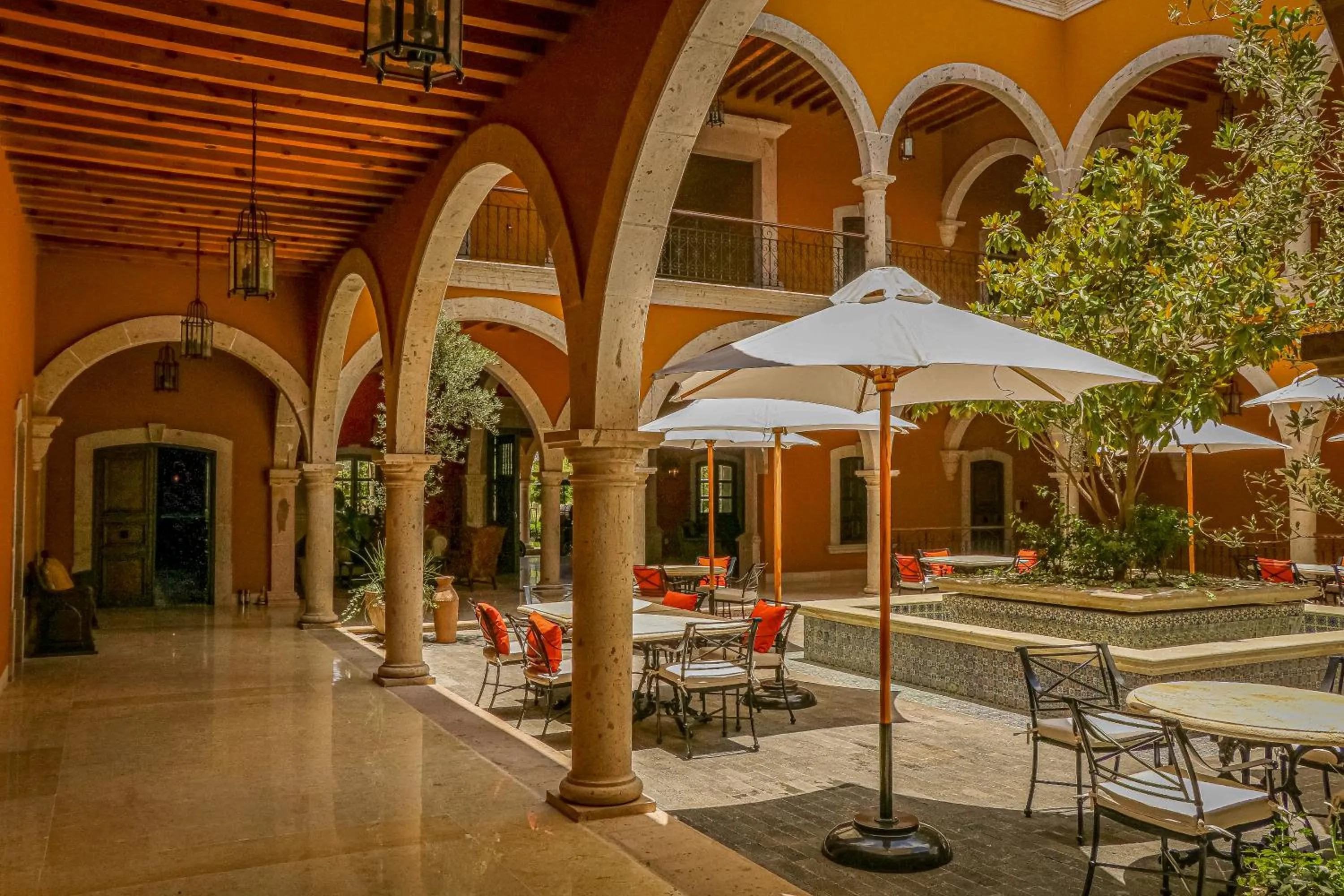 Patio in HC HACIENDA CATRINA HOTEL BOUTIQUE