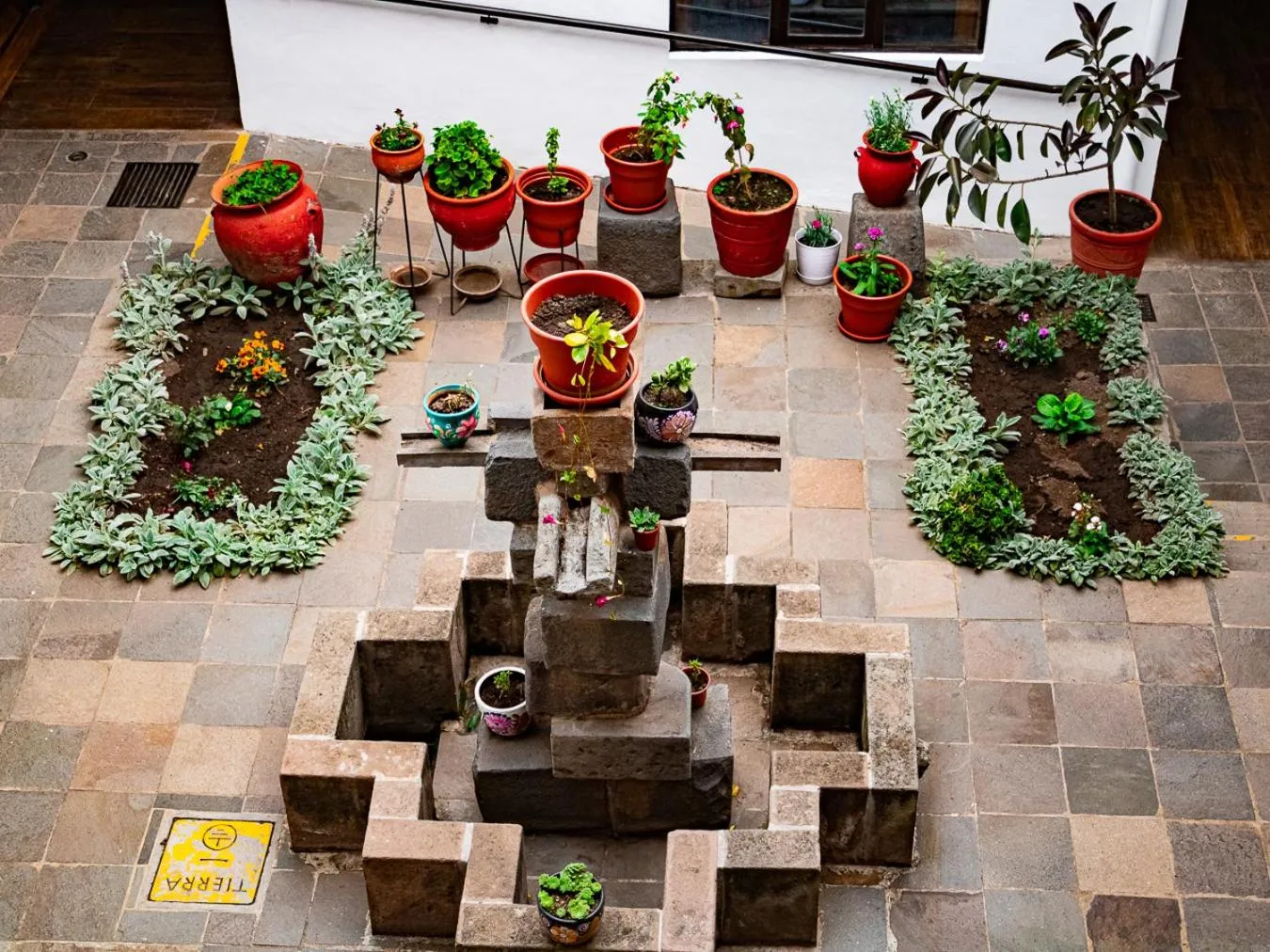 Garden view in Hotel Santa Maria