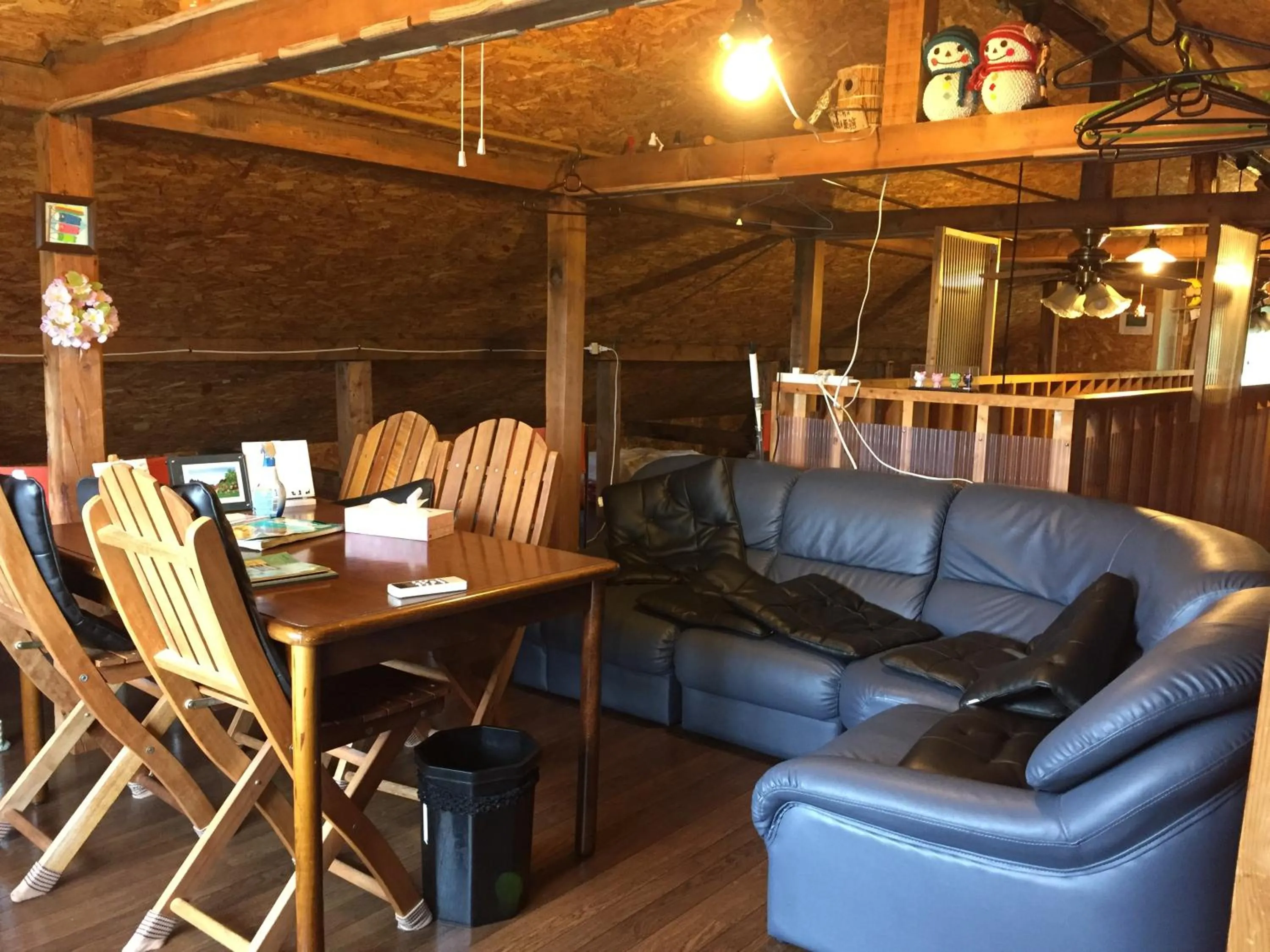 Communal lounge/ TV room in Farm&Inn Imodango Mura