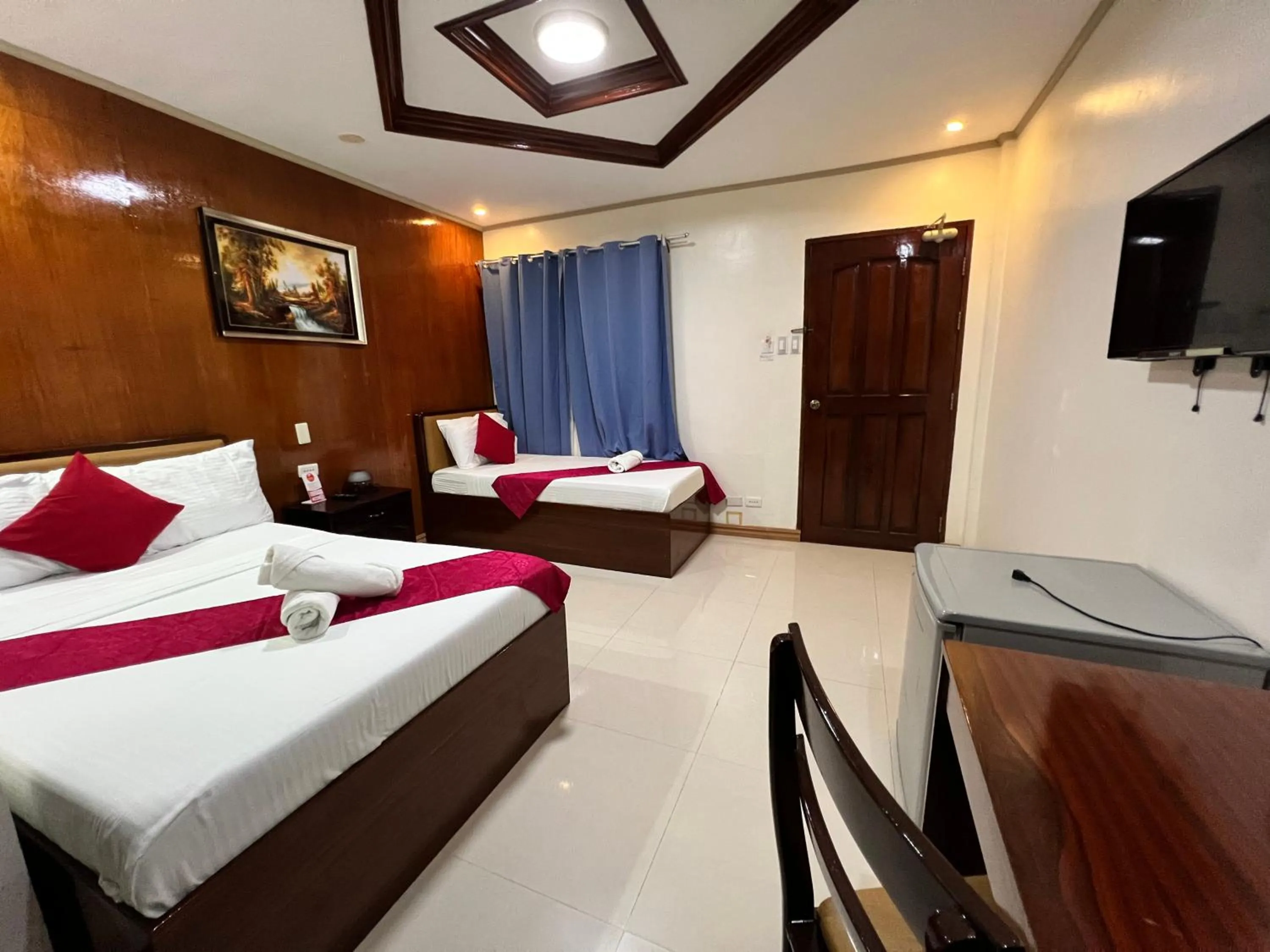 Garden view, Bed in Mariafe Inn