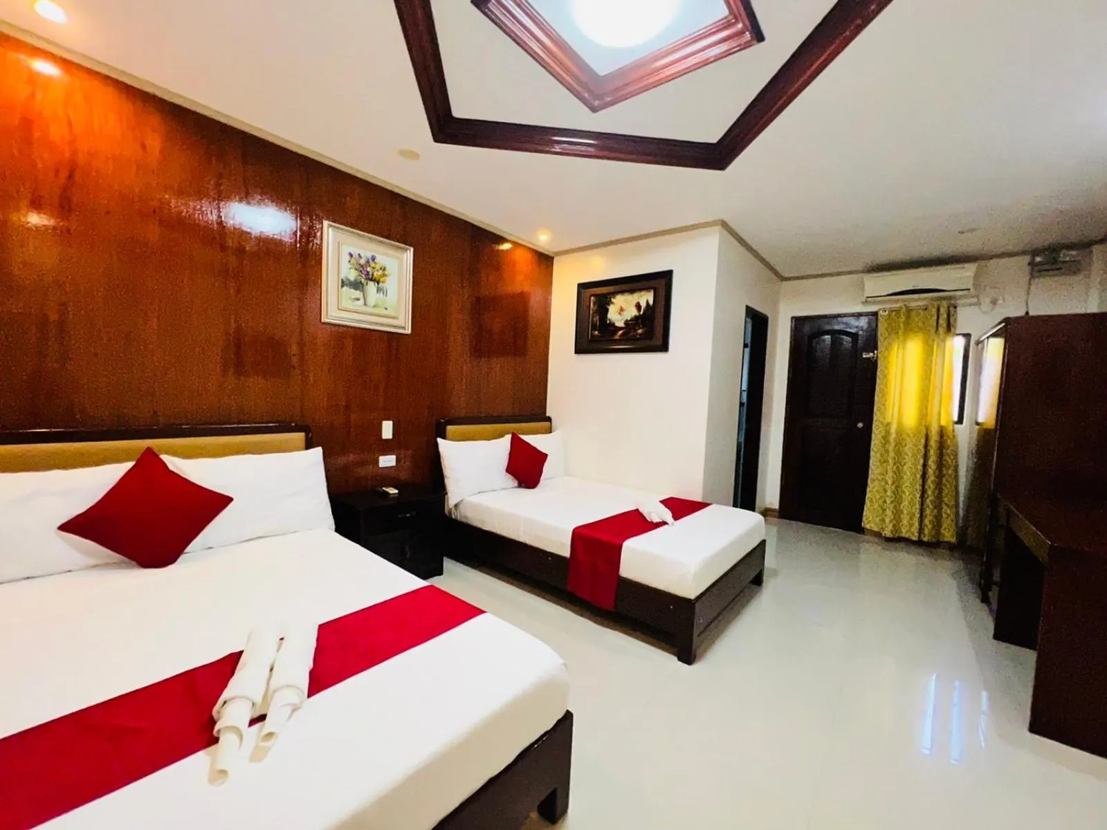 TV and multimedia, Bed in Mariafe Inn