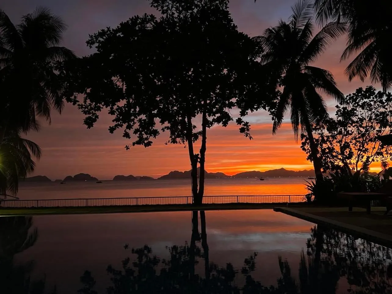Swimming pool in Doublegem Beach Resort and Hotel