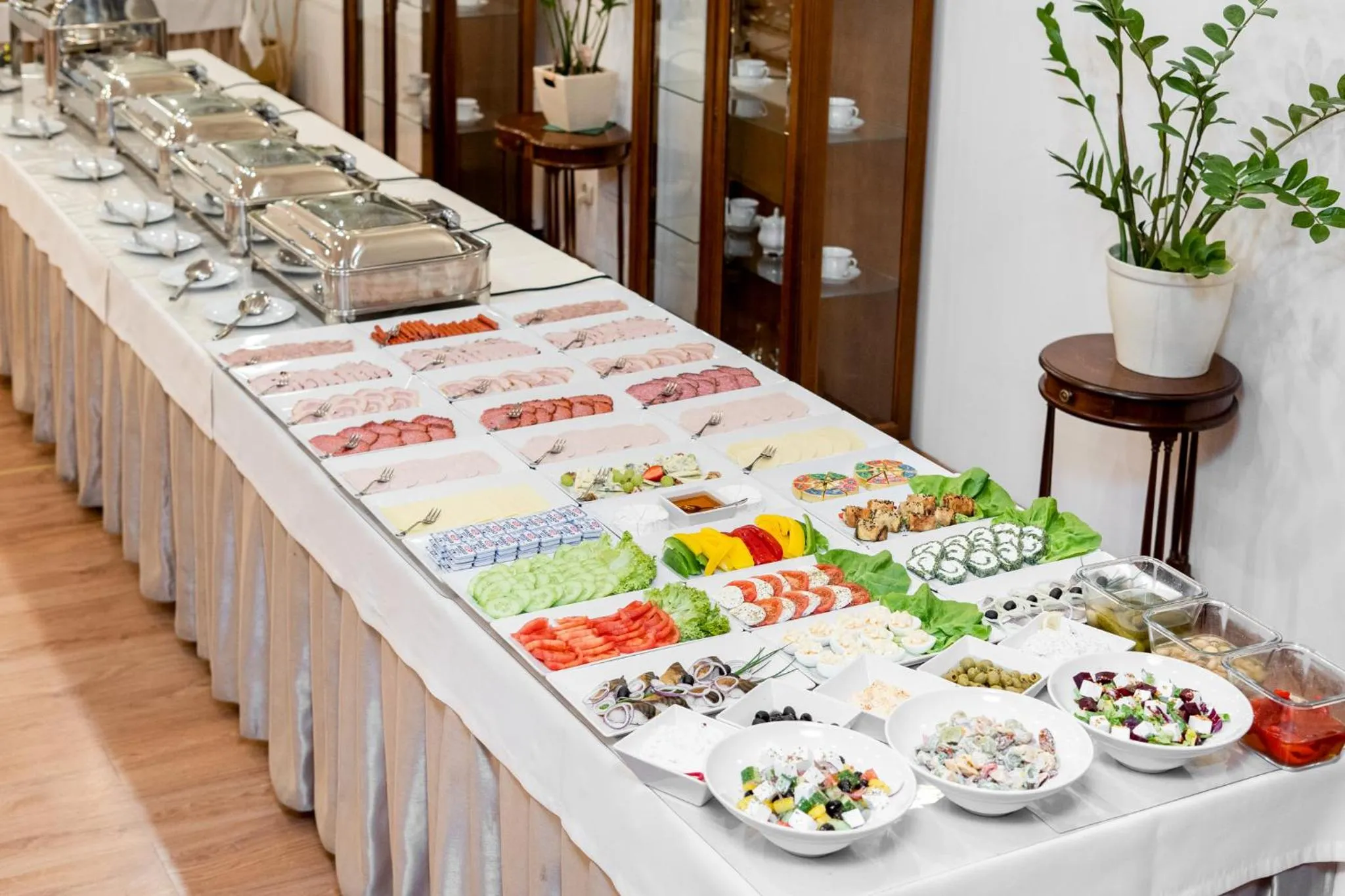 Breakfast in Hotel Artur