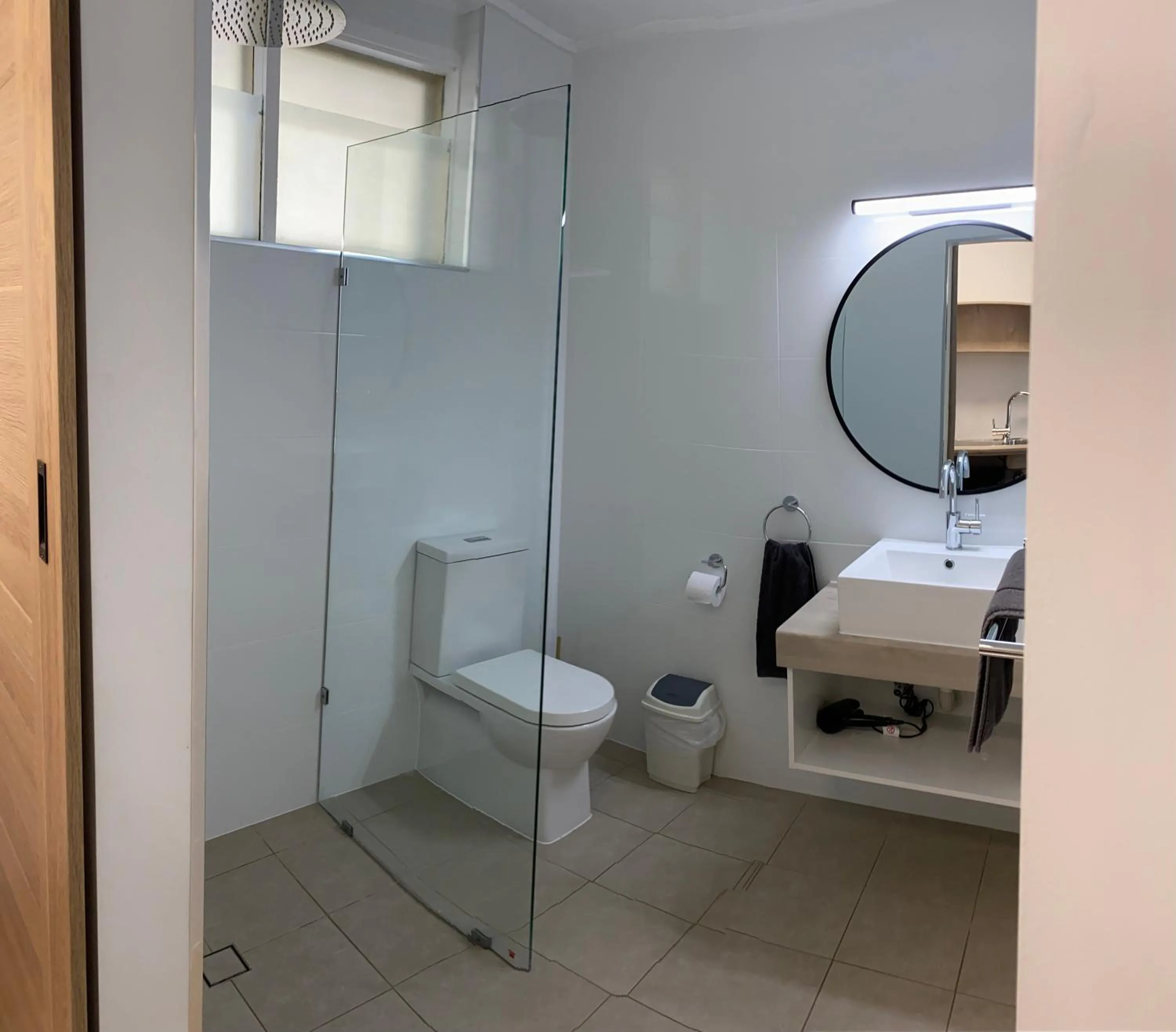 Shower in Kingston Lobster Motel