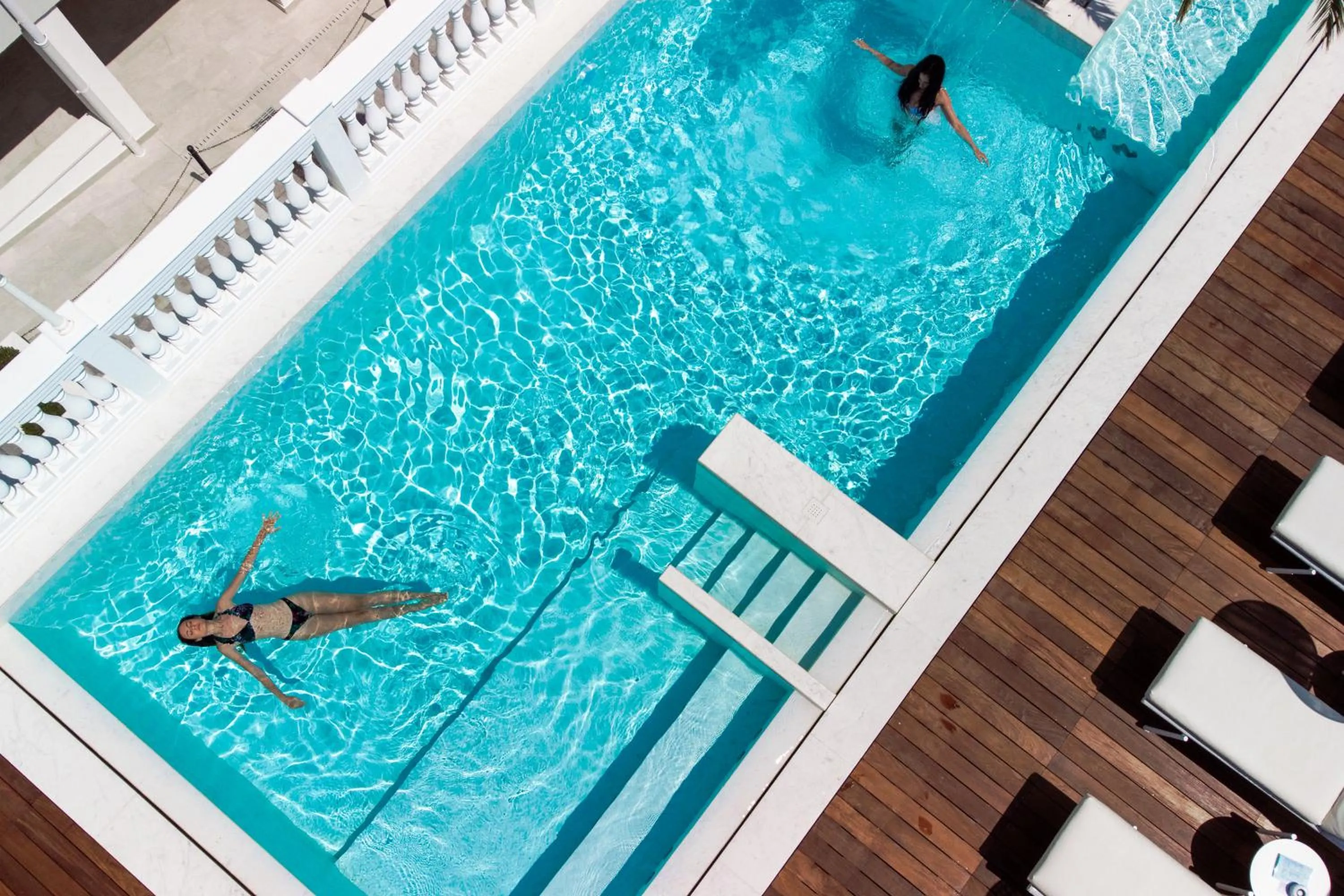 Swimming pool in Hotel Italia Palace