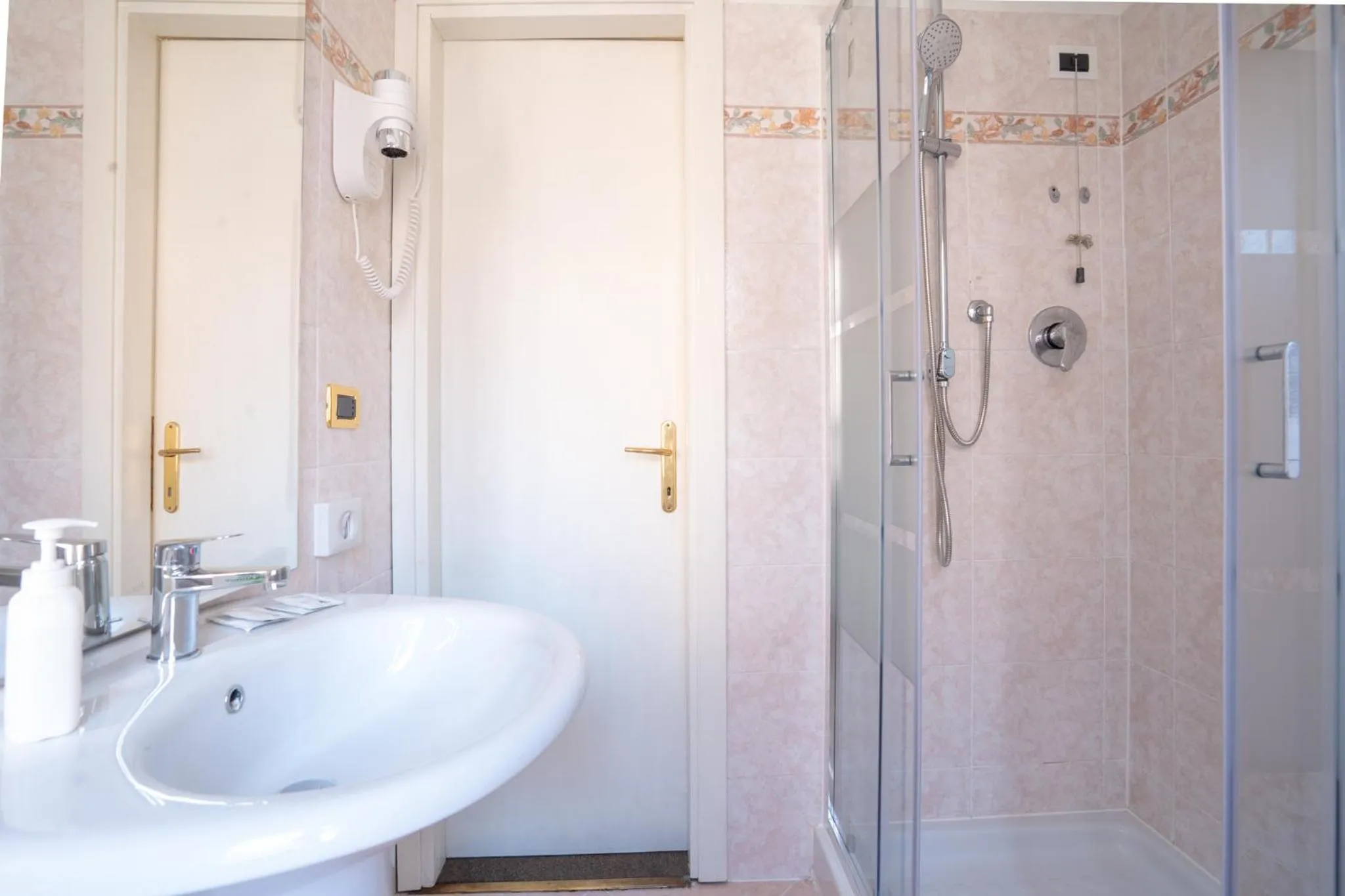 Bathroom in Alla Corte Rossa