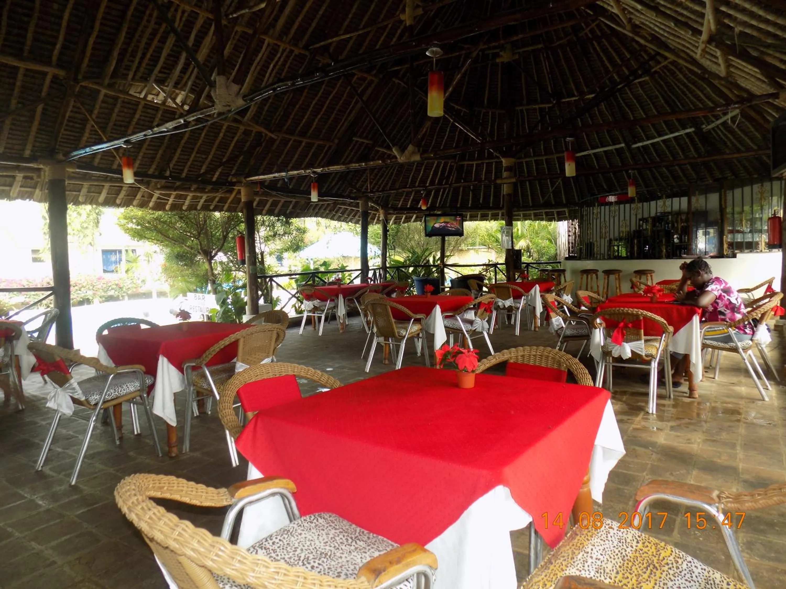 Dining area in Jacyjoka Apartments Nyali