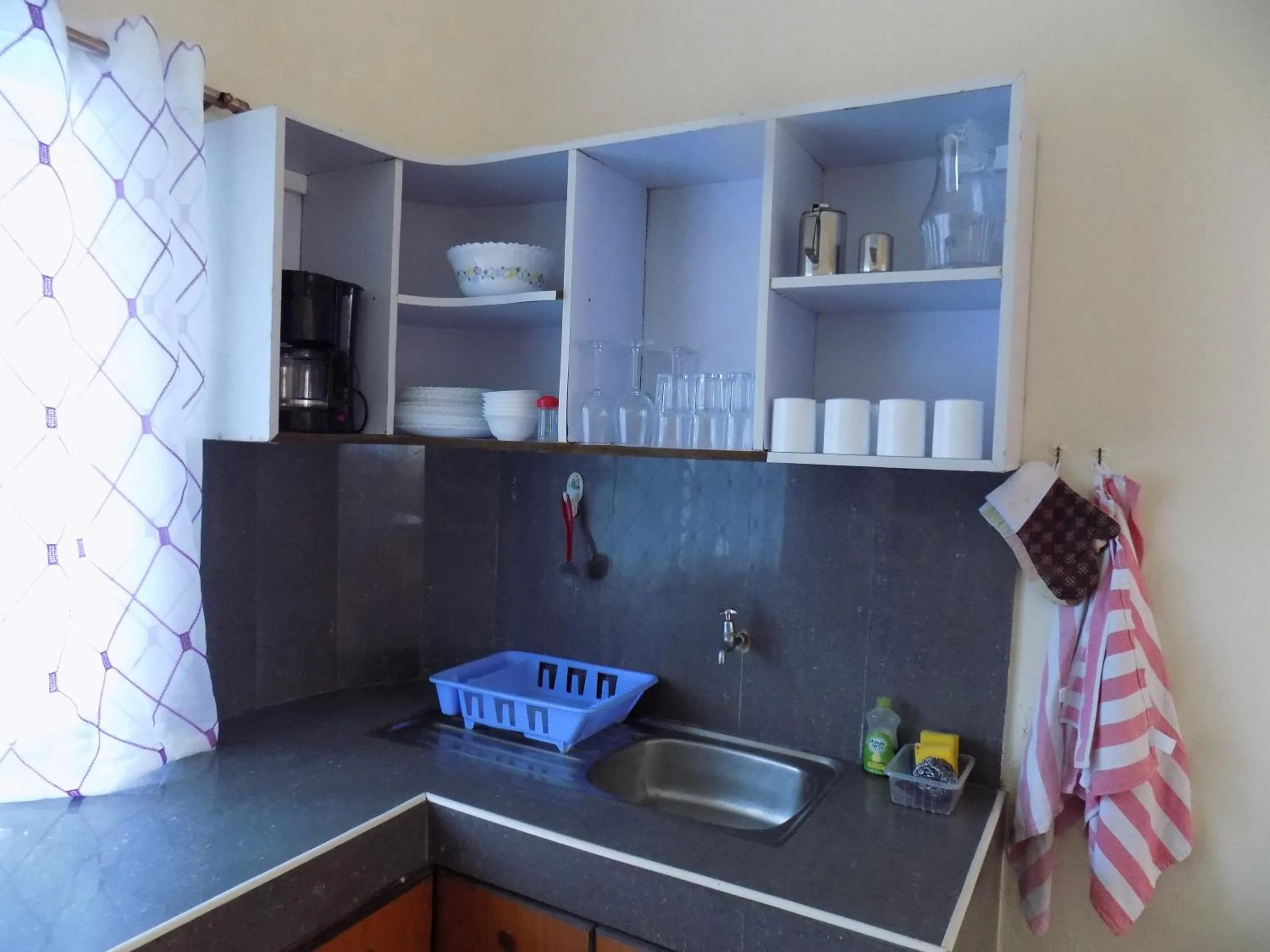 Kitchen or kitchenette in Jacyjoka Apartments Nyali
