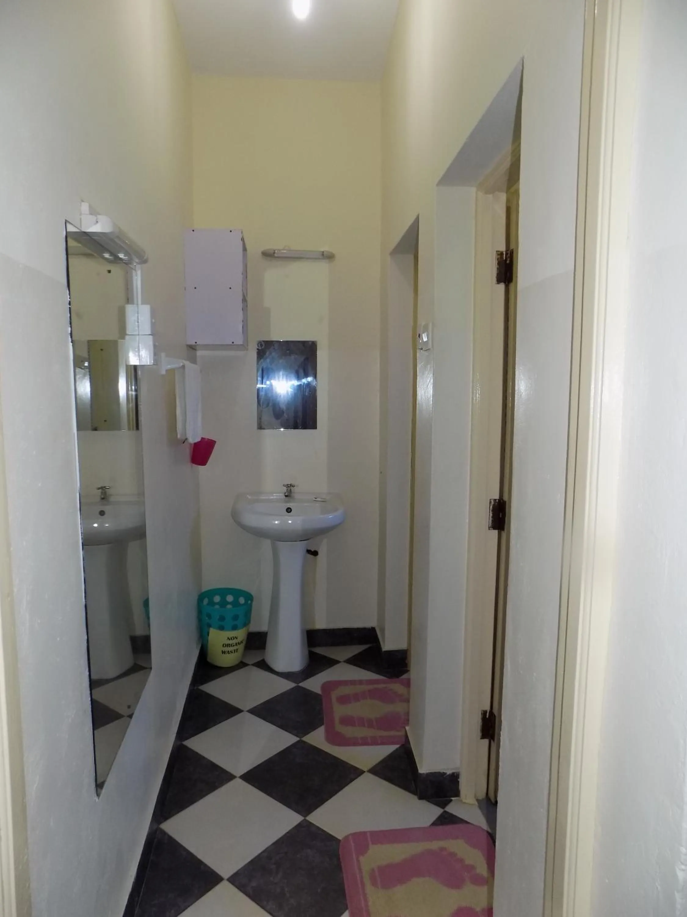 Area and facilities in Jacyjoka Apartments Nyali