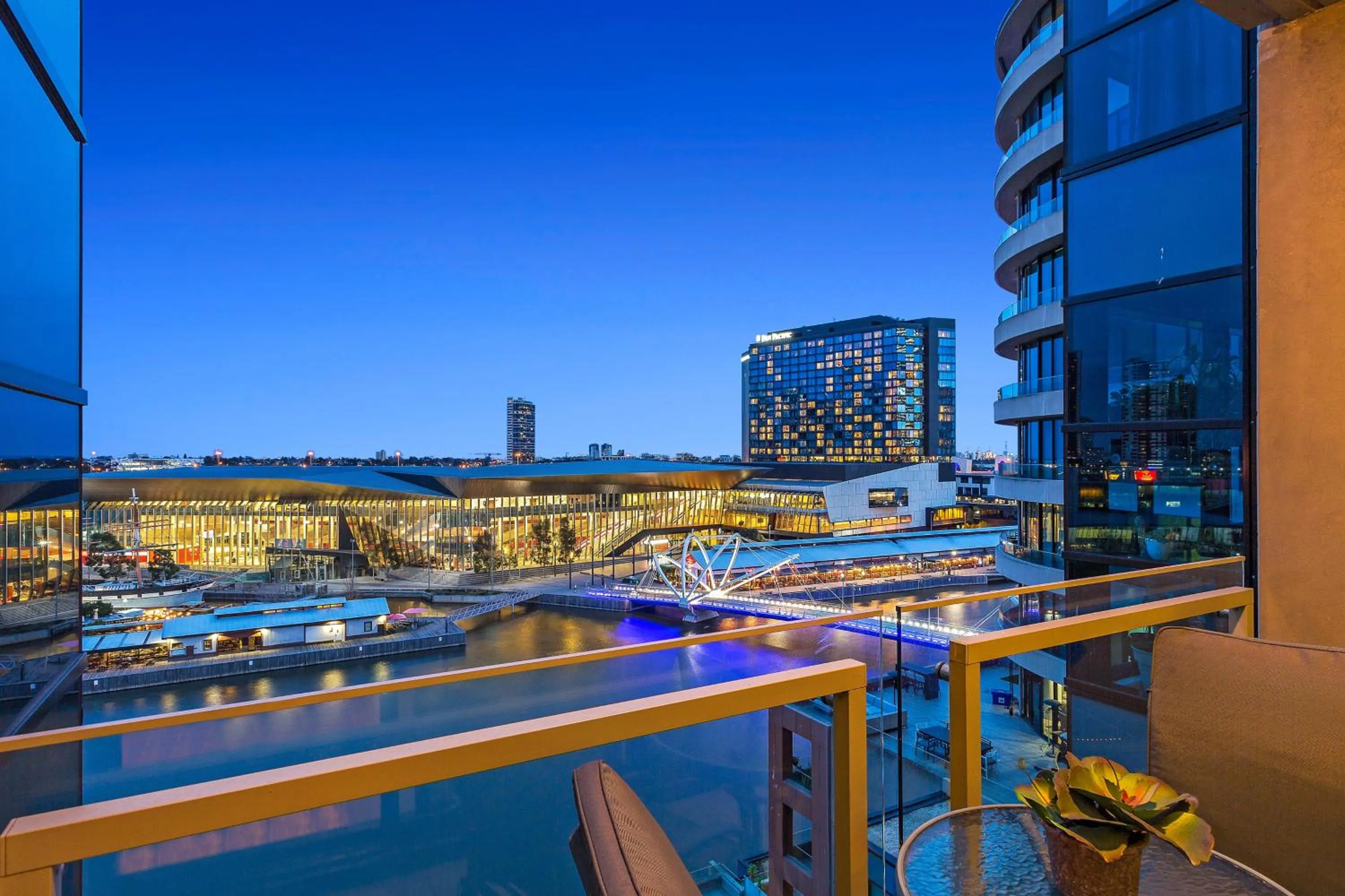 River view in Melbourne Holiday Apartments Flinders Wharf