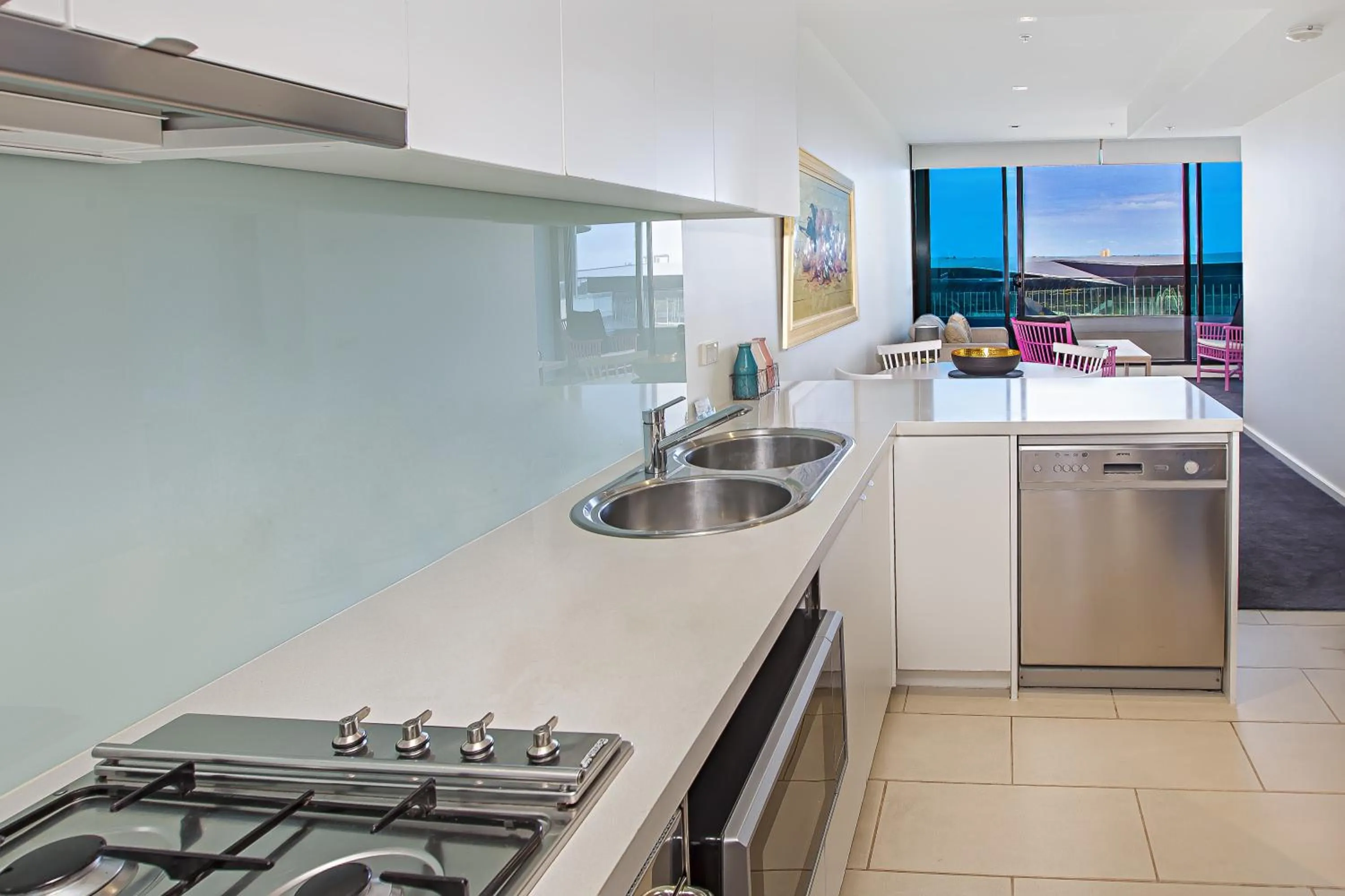 Kitchen or kitchenette in Melbourne Holiday Apartments Flinders Wharf