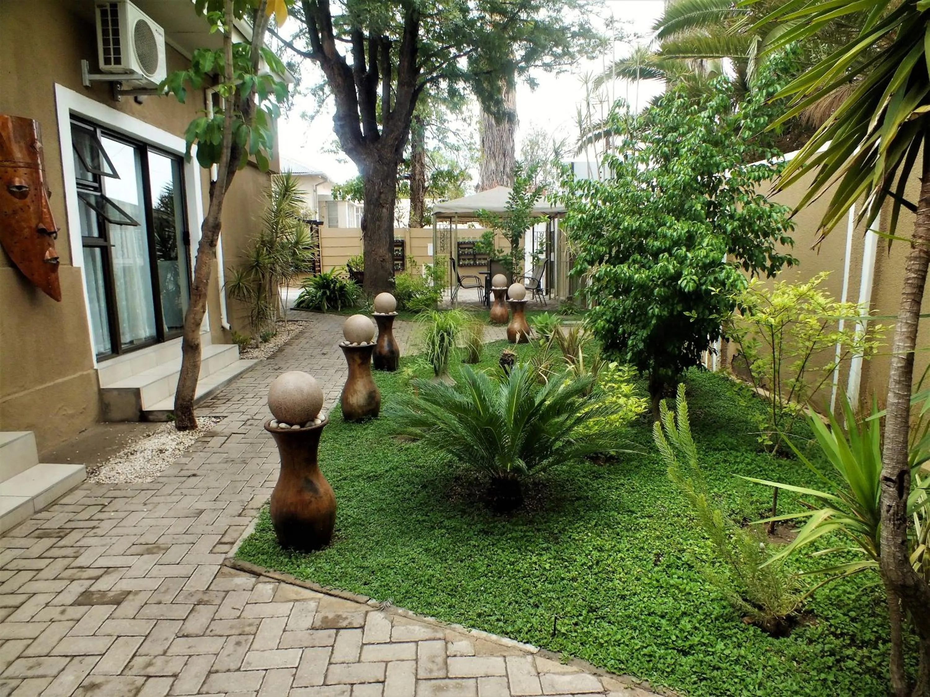 Garden in Uzuri Guesthouse CC