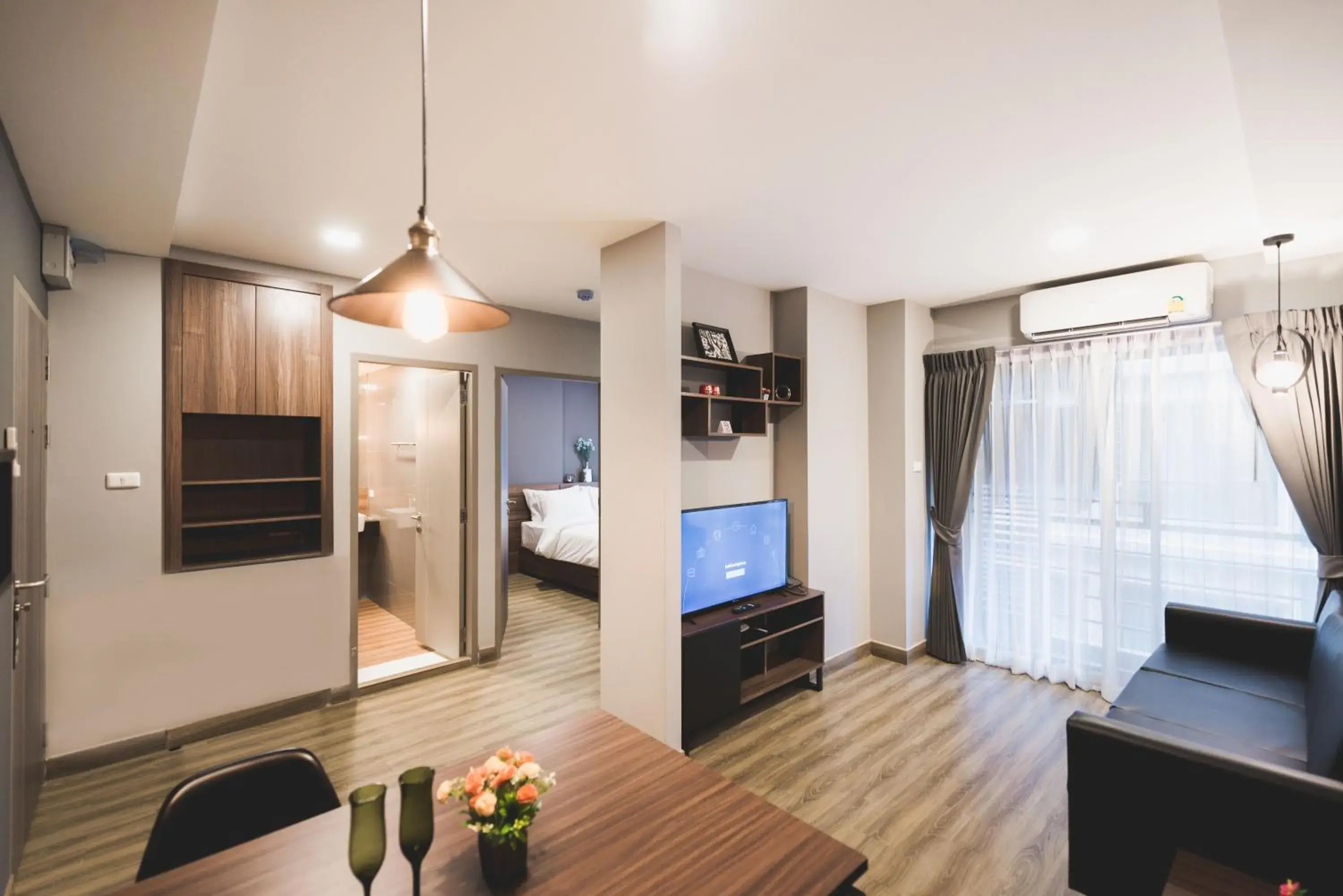 W2 RESIDENCE W2 RESIDENCE