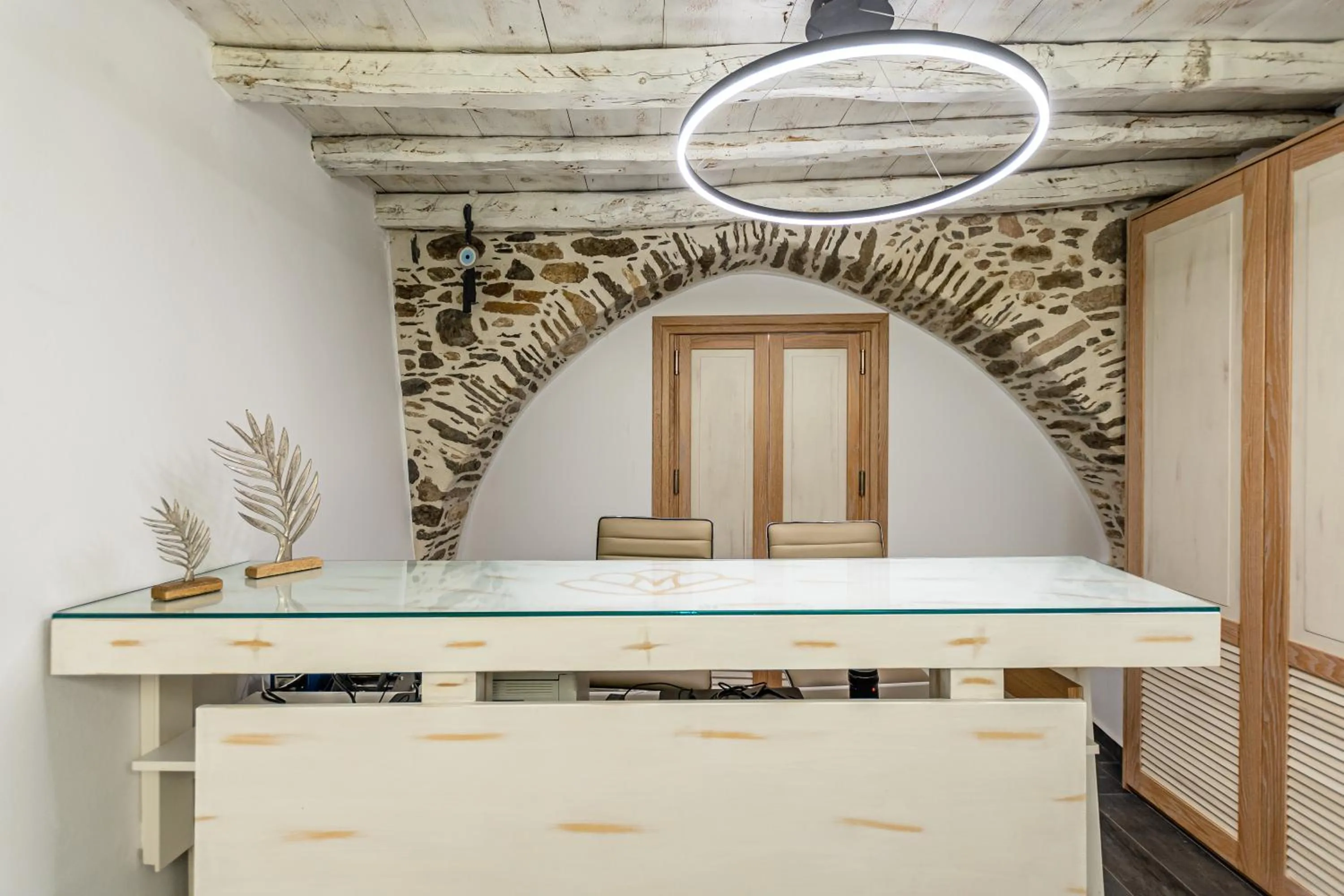 Property building in Mariet Naxos Elegant Suites