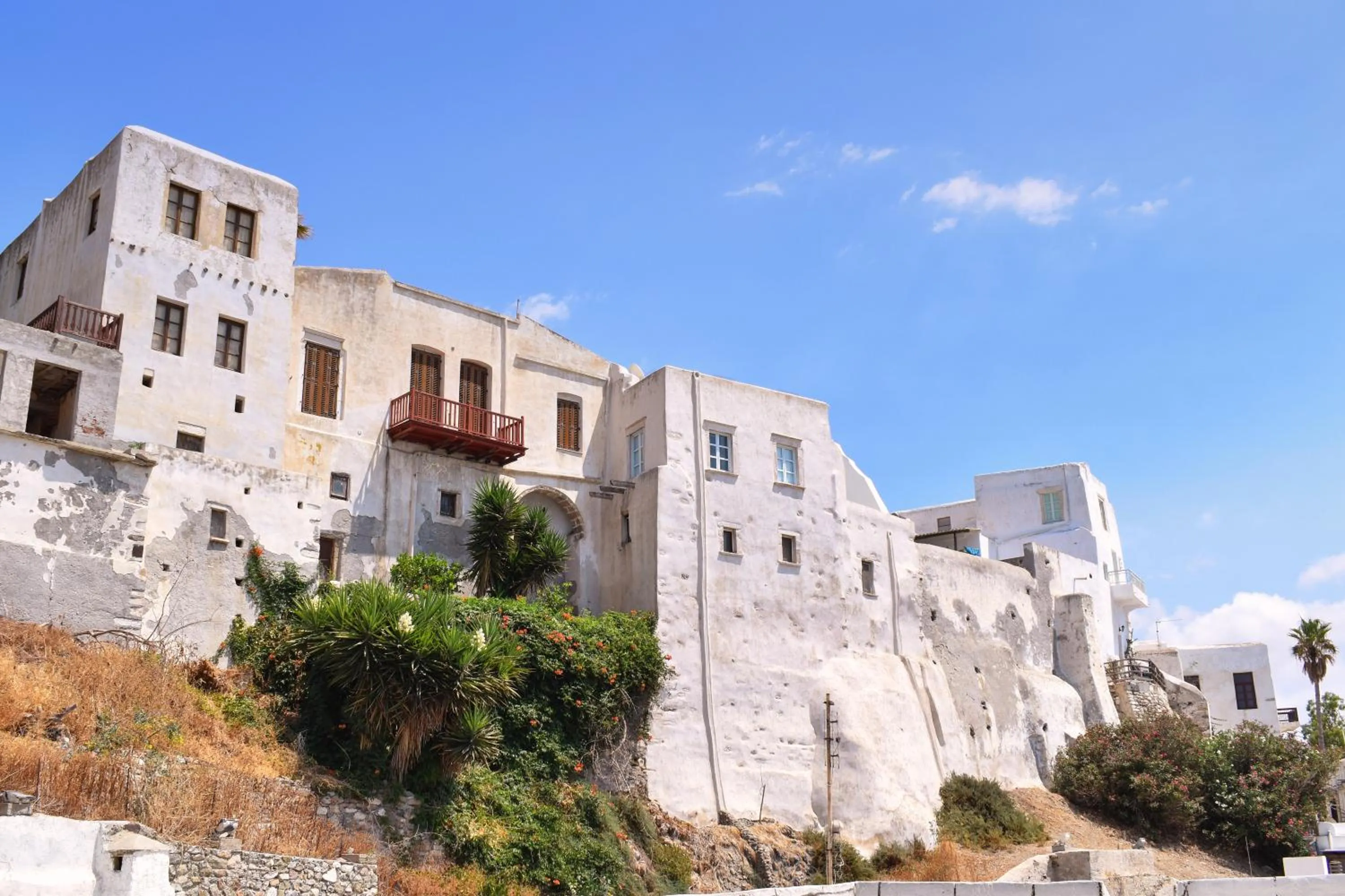 Property building in Mariet Naxos Elegant Suites