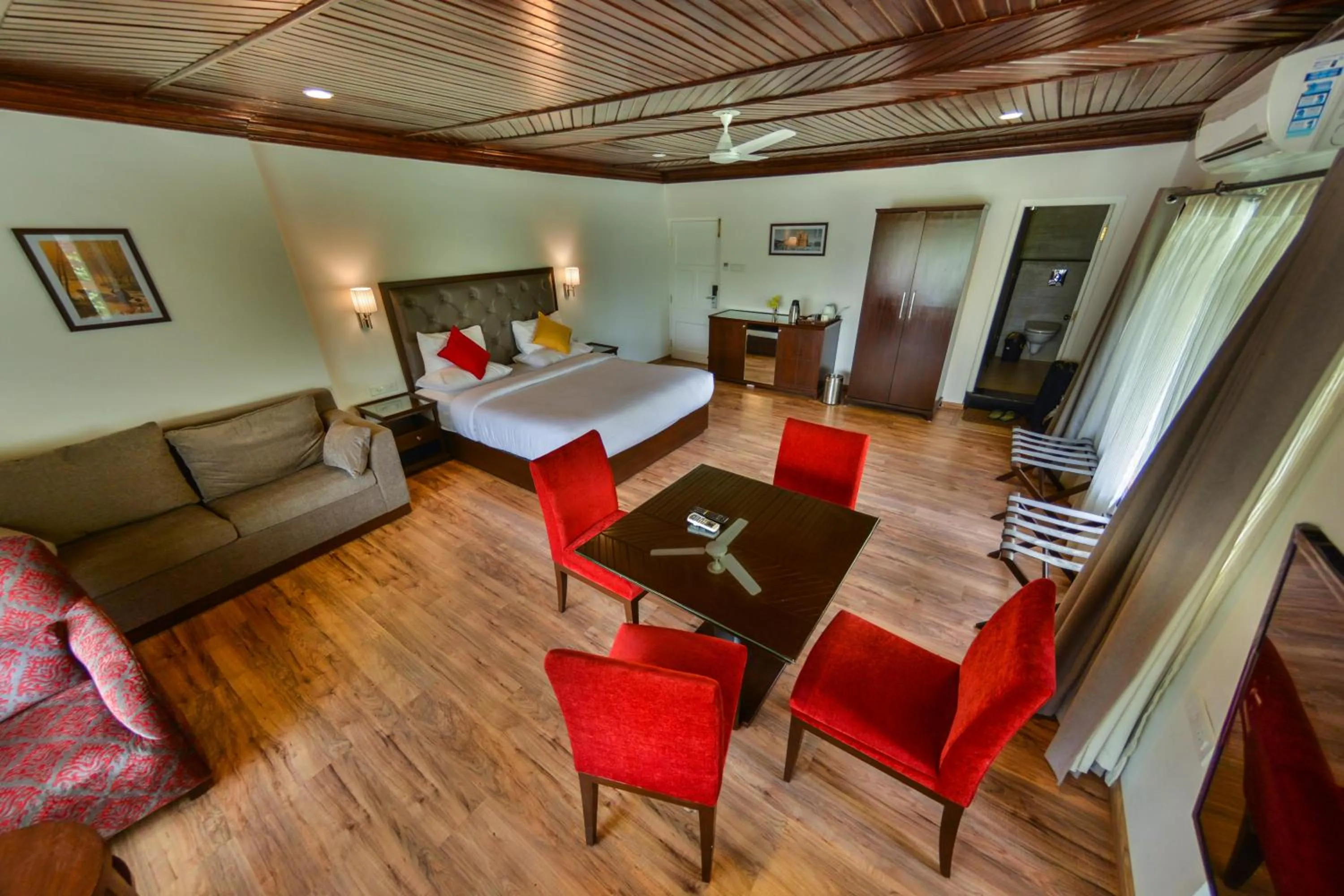 Photo of the whole room, Bed in HOTEL METROPOLIS SRINAGAR