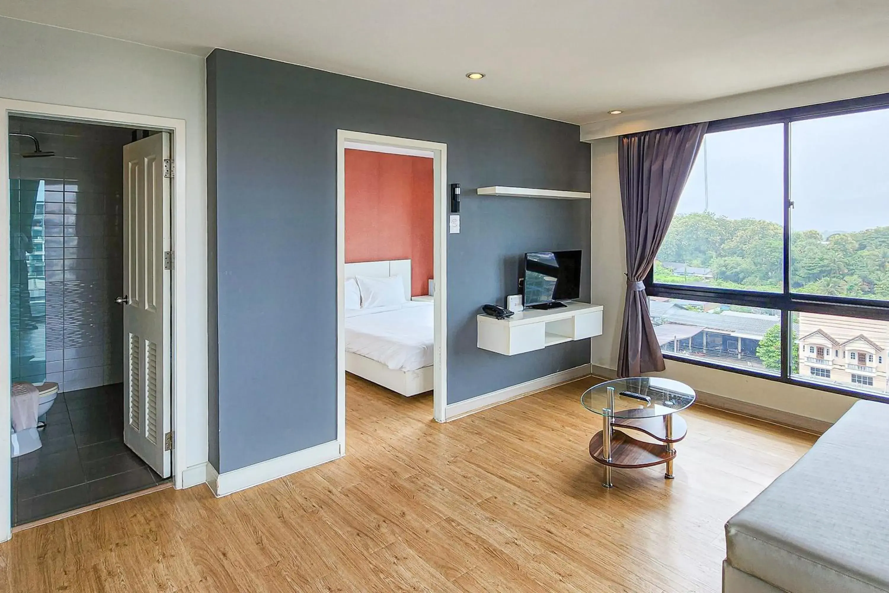 Two-Bedroom Suite in O2 Hotel Maesot Two-Bedroom Suite in O2 Hotel Maesot