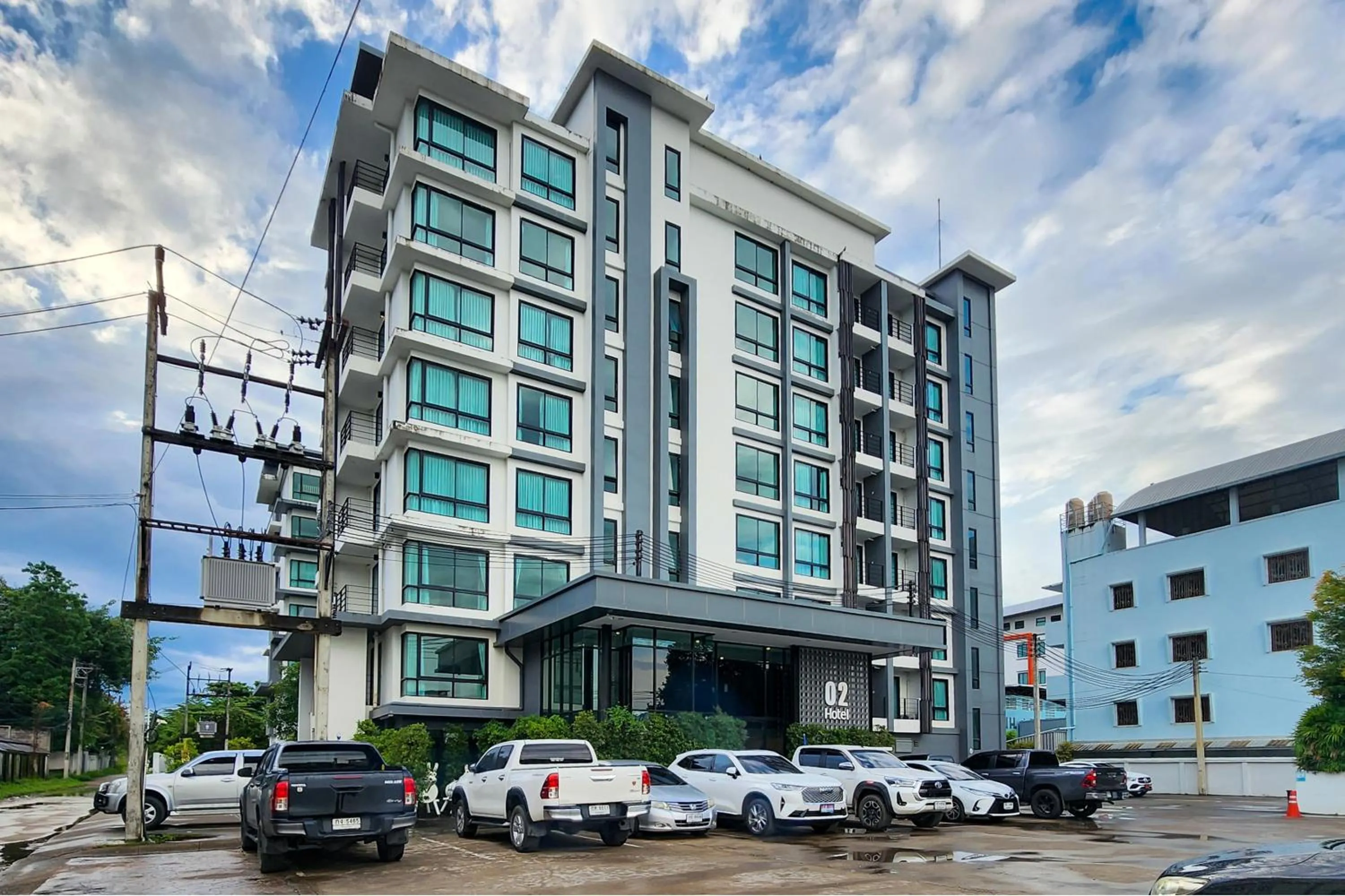 Property building in O2 Hotel Maesot