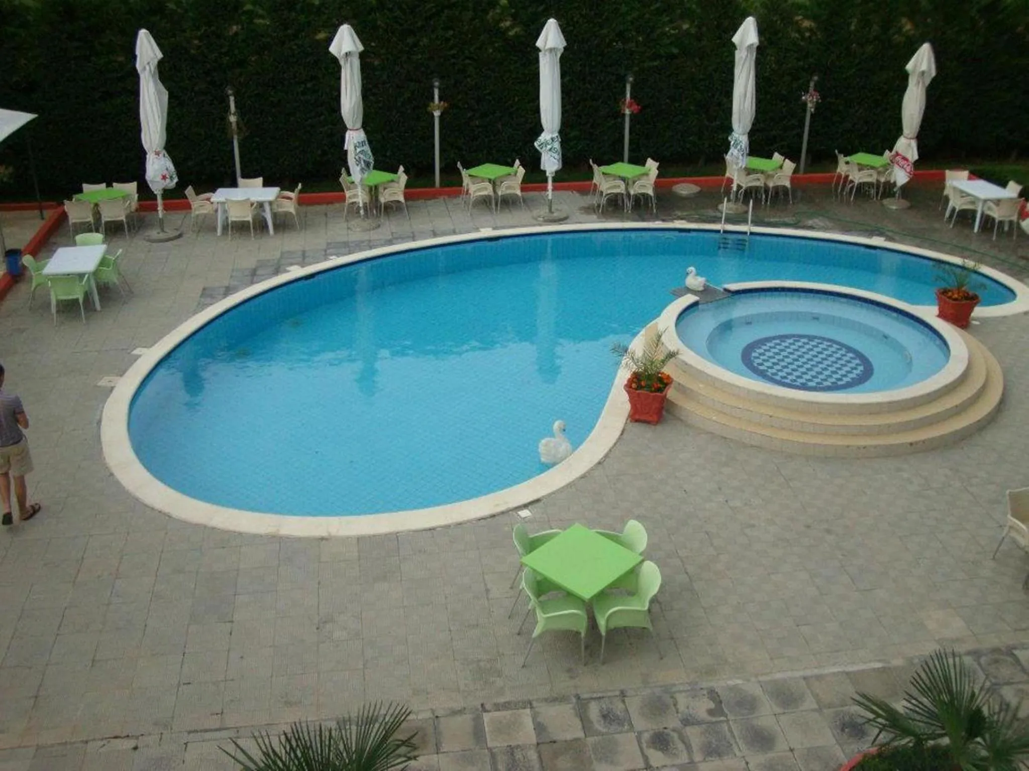 Swimming pool in Hotel Colombo Elbasan
