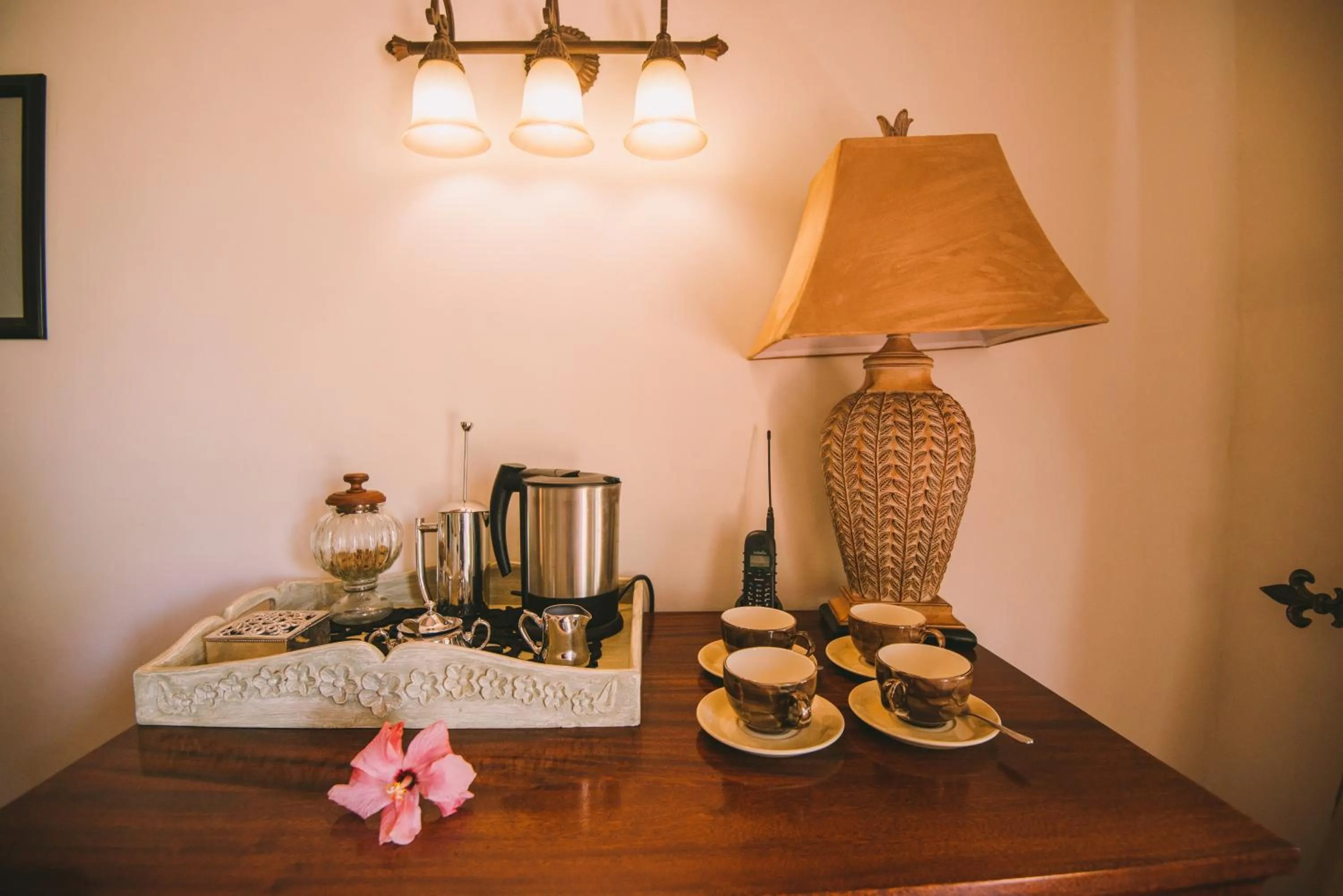 Coffee/tea facilities in The Manor at Ngorongoro