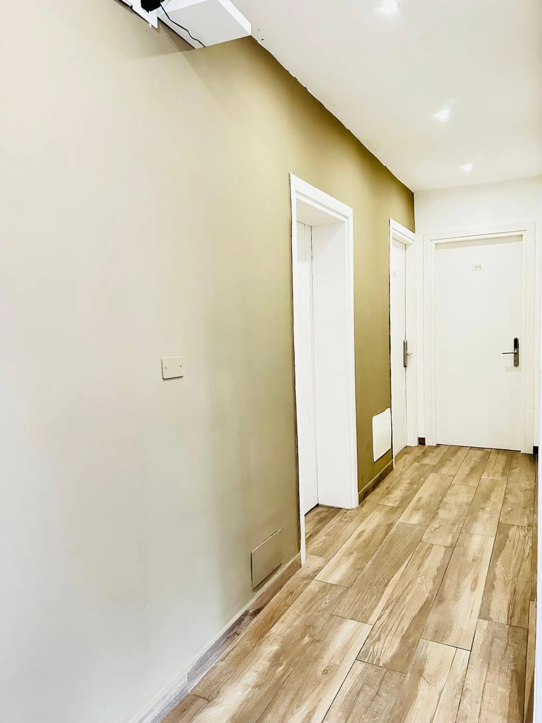 Decorative detail in Venice Hub