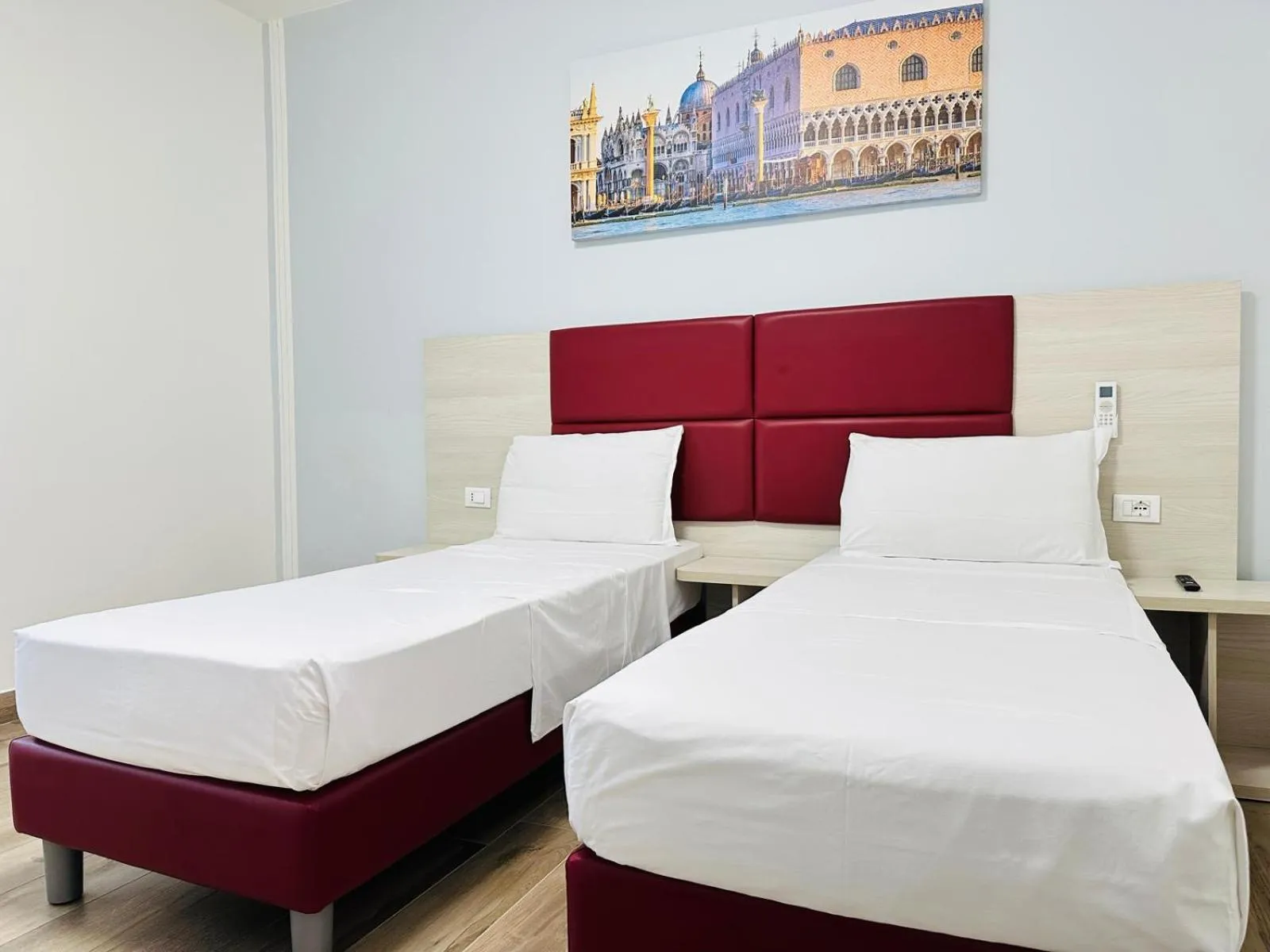 Bed in Venice Hub