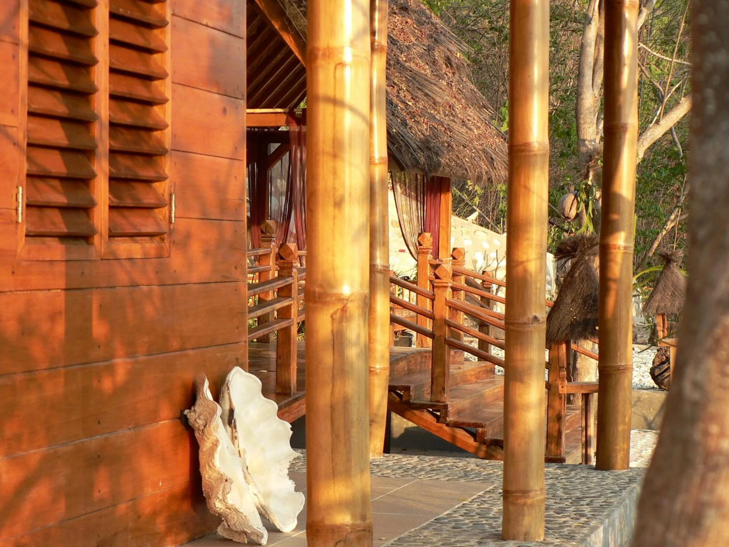 Balcony/Terrace in Waecicu Eden Beach Hotel
